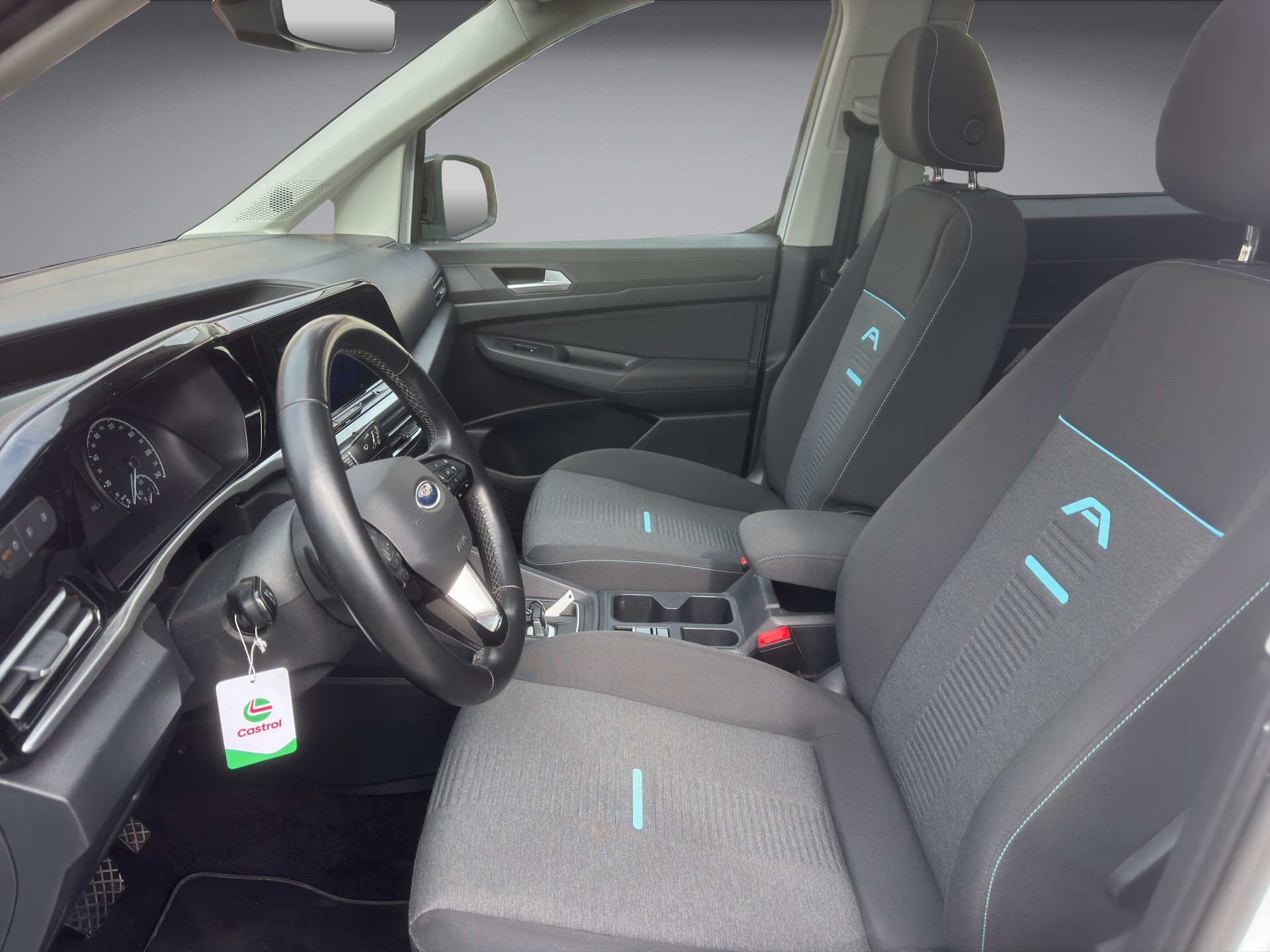 FORD TOURNEO CONNECT Grand 2.0 EcoBlue 122 Active-image-6