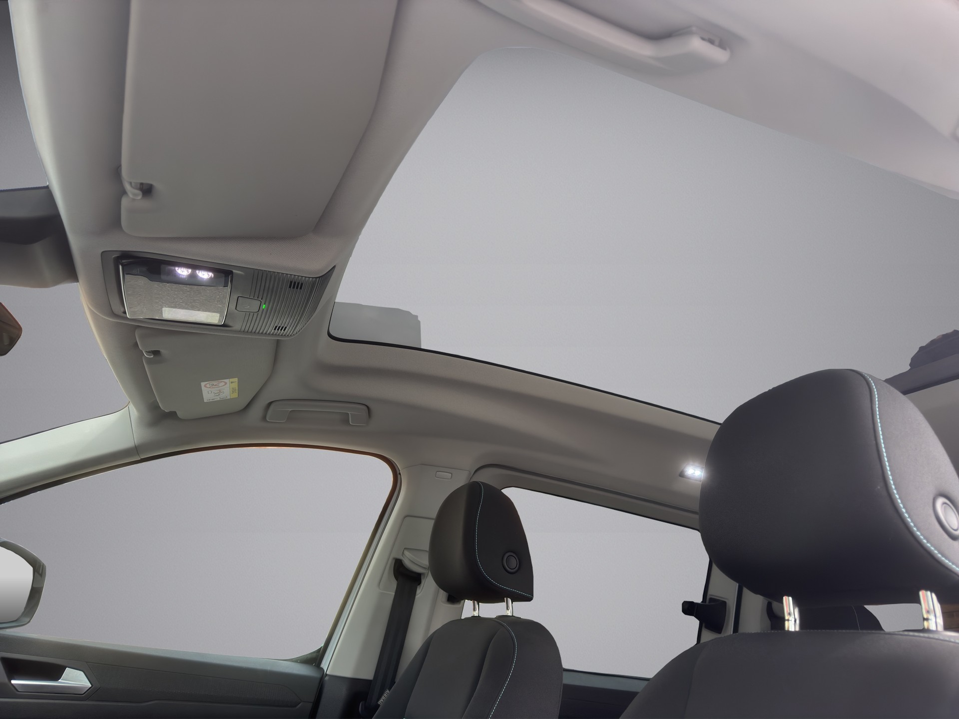 FORD TOURNEO CONNECT Grand 2.0 EcoBlue 122 Active-image-11