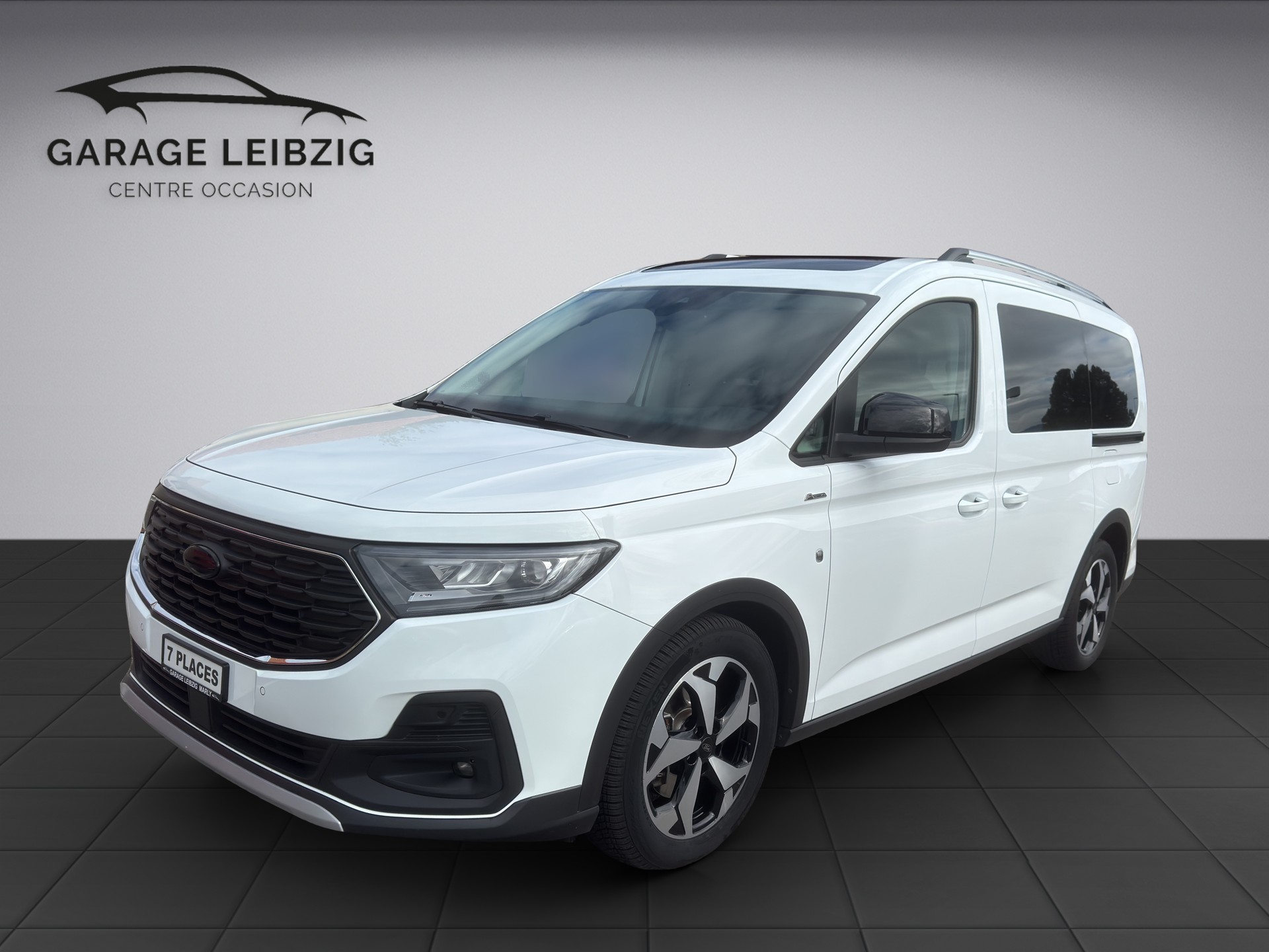 FORD TOURNEO CONNECT Grand 2.0 EcoBlue 122 Active-image-0