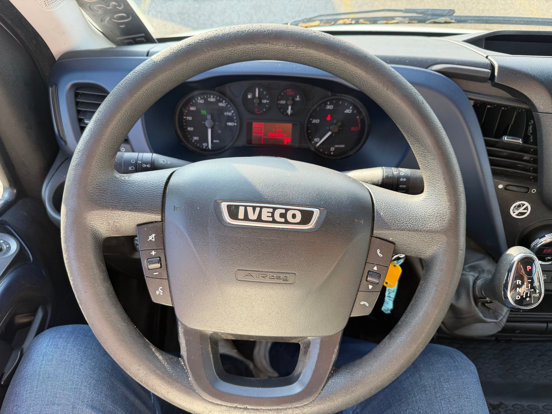 IVECO DAILY 35 S 16 A8 VL-image-11