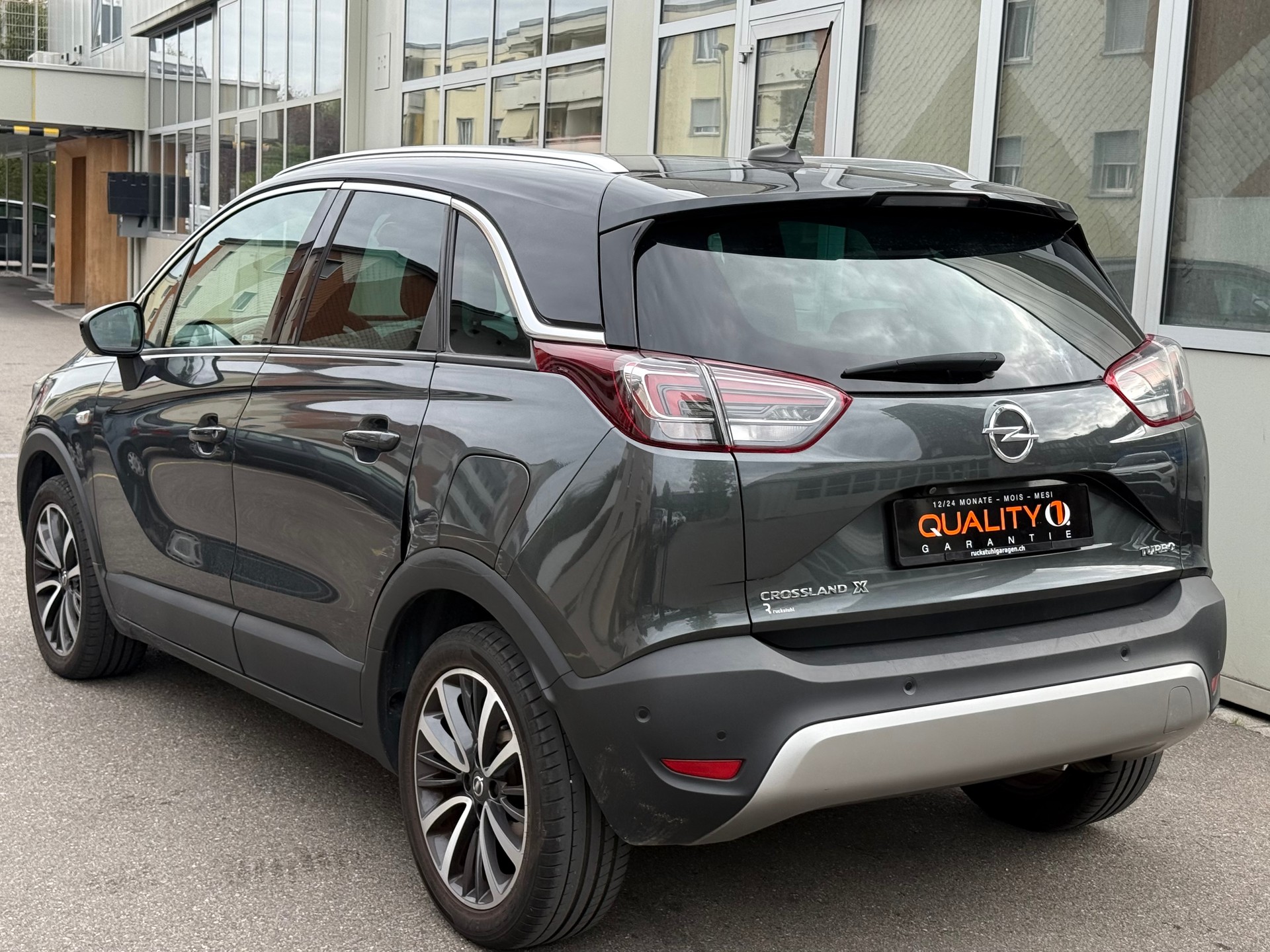 OPEL Crossland X 1.2i TP Excellence Automatik-image-3