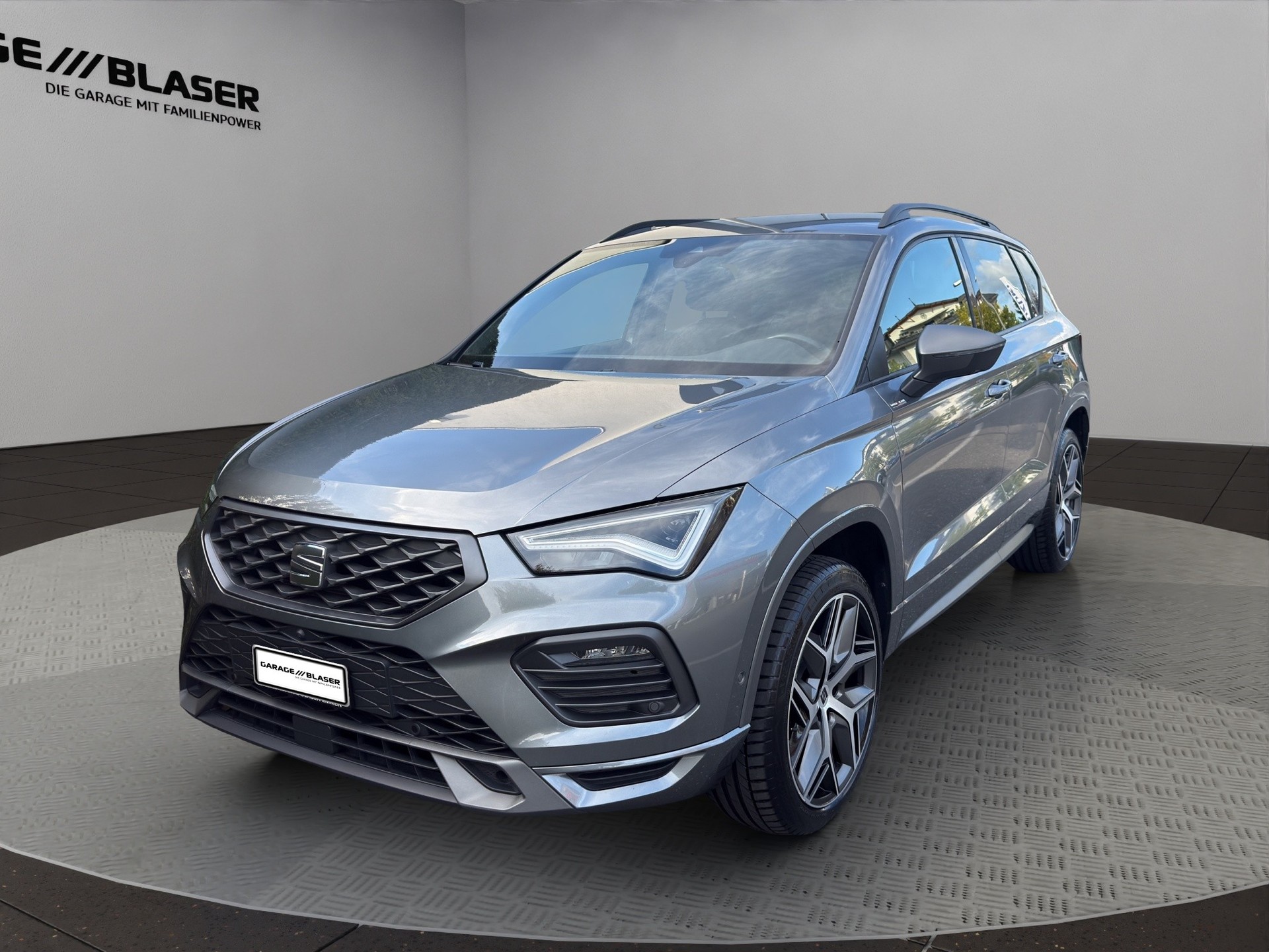 SEAT Ateca 2.0 TSI Hola FR 4Drive DSG-image-0