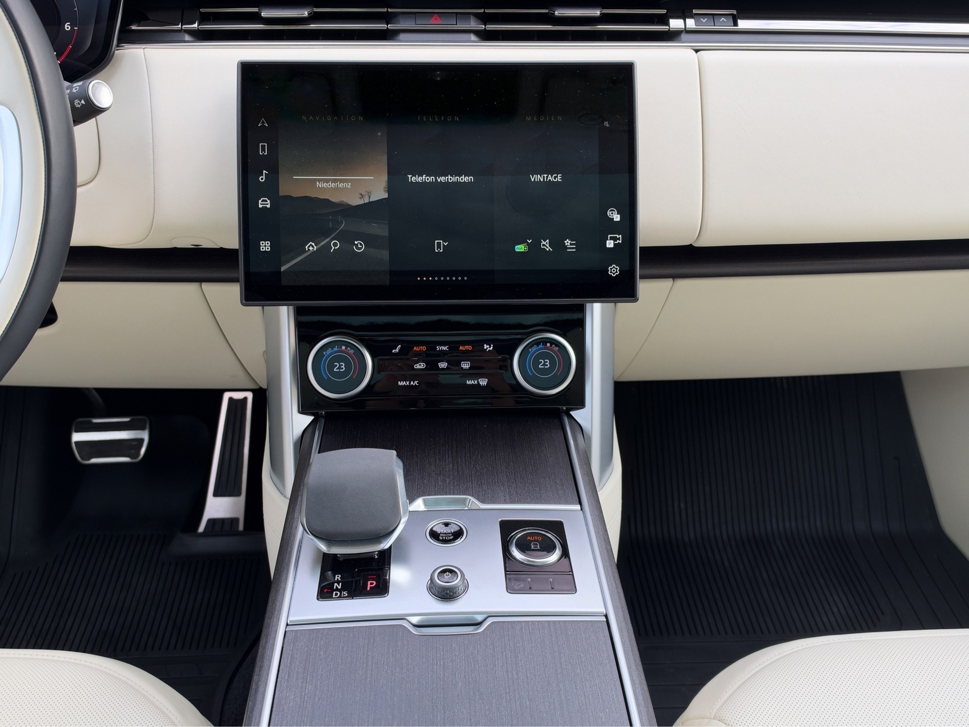 LAND ROVER Range Rover P530 4.4 V8 Autobiography-image-23