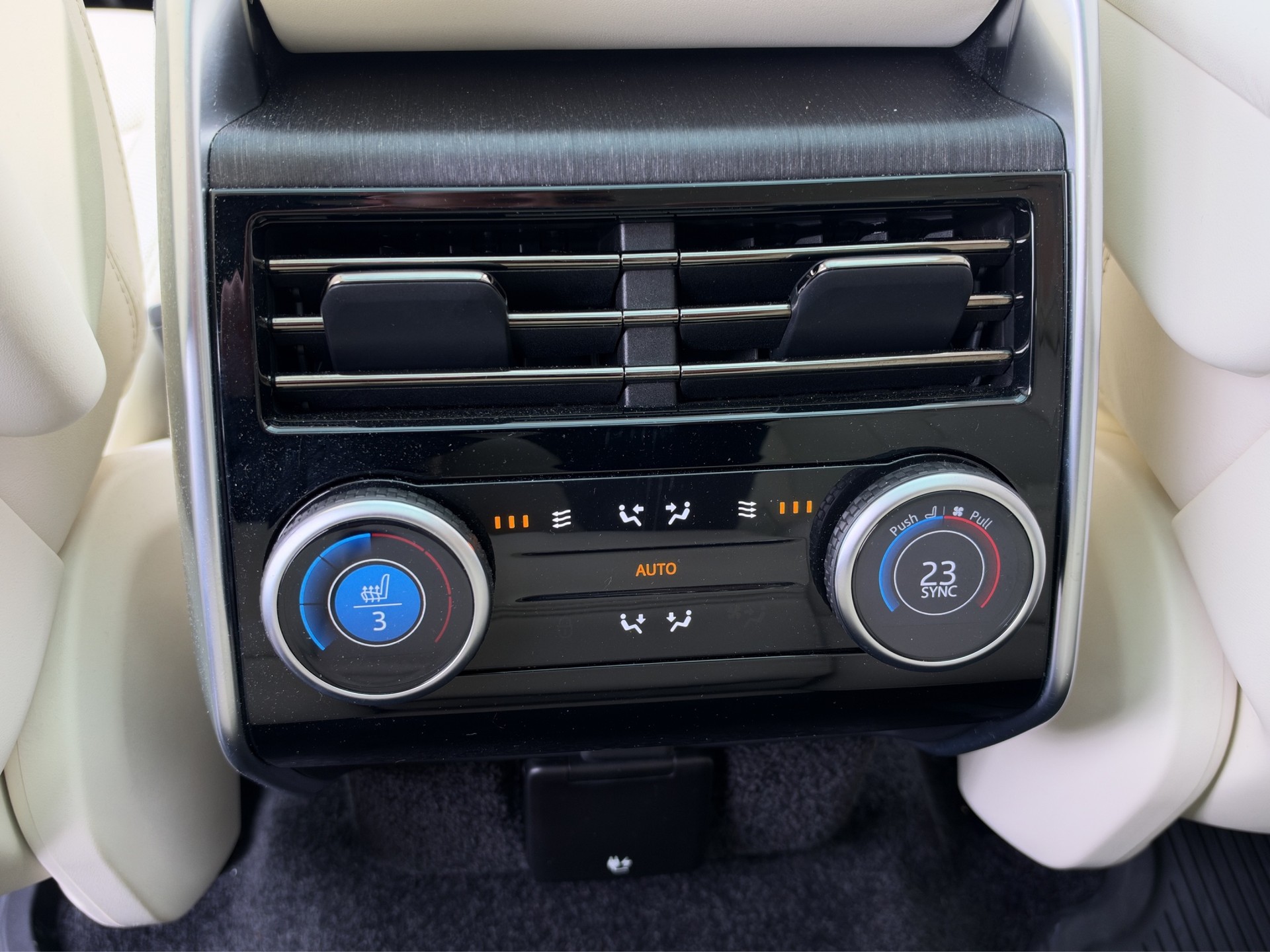 LAND ROVER Range Rover P530 4.4 V8 Autobiography-image-27