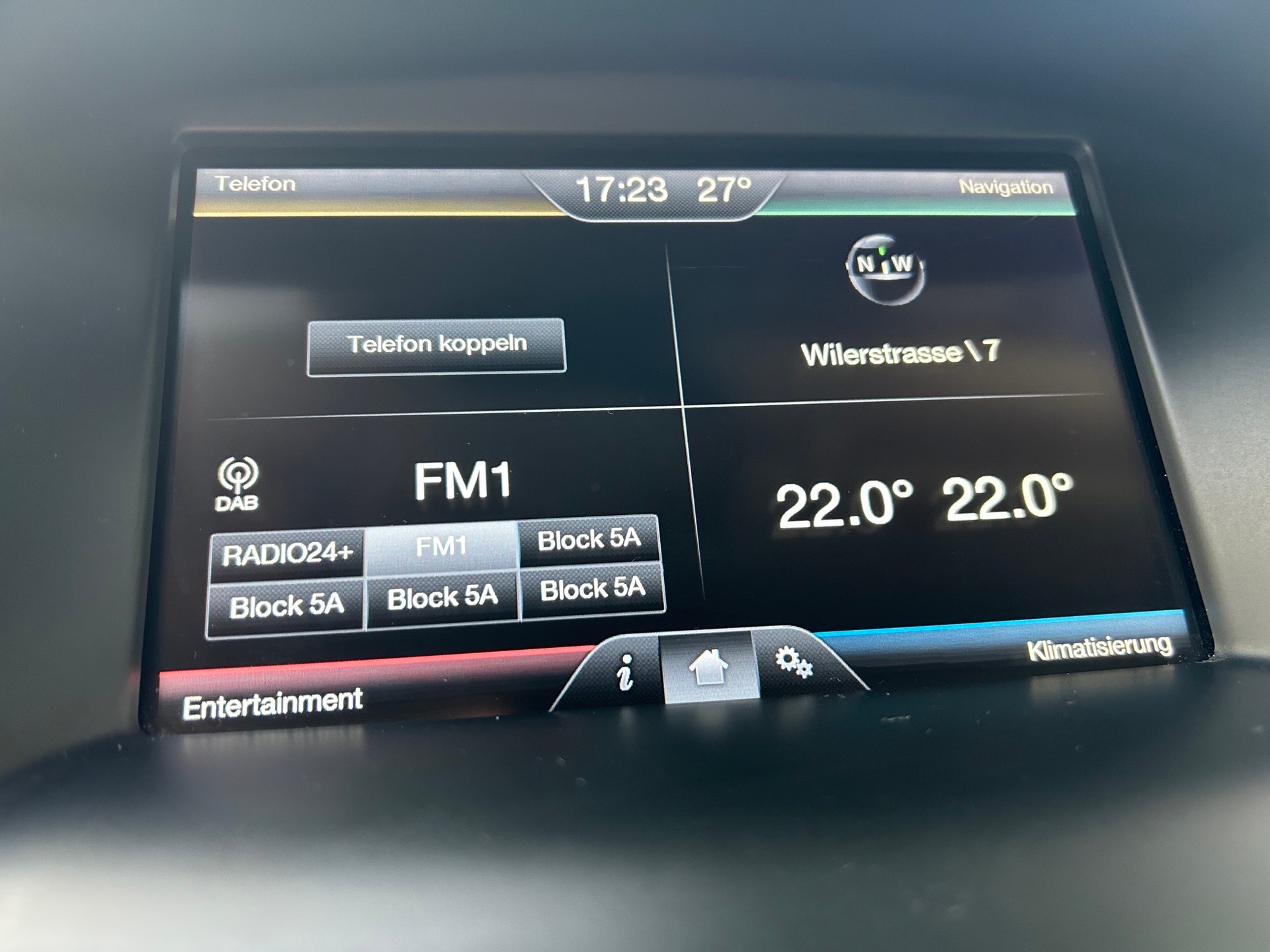 FORD Focus 1.5 TDCi Business PowerShift-image-14