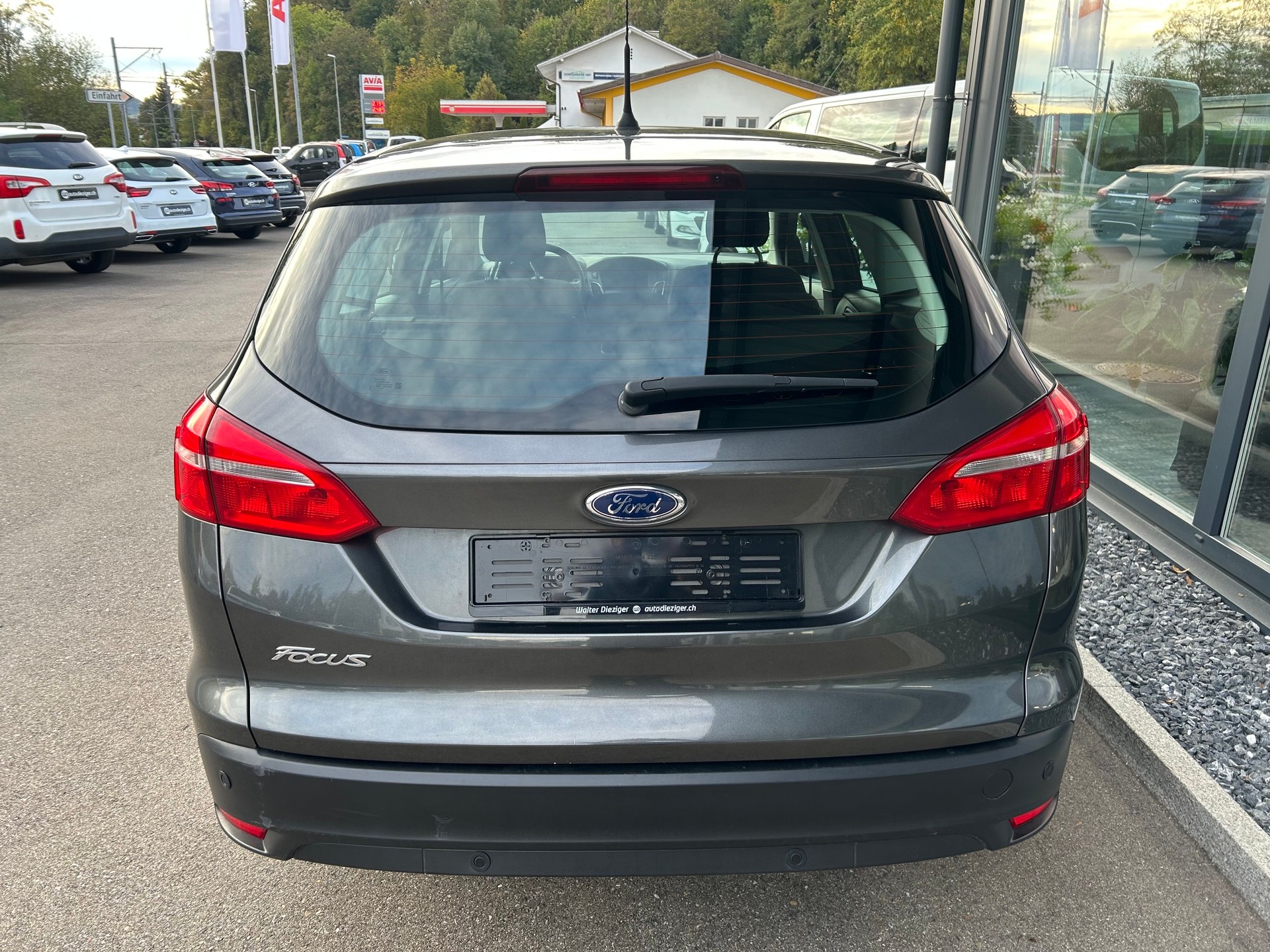 FORD Focus 1.5 TDCi Business PowerShift-image-5