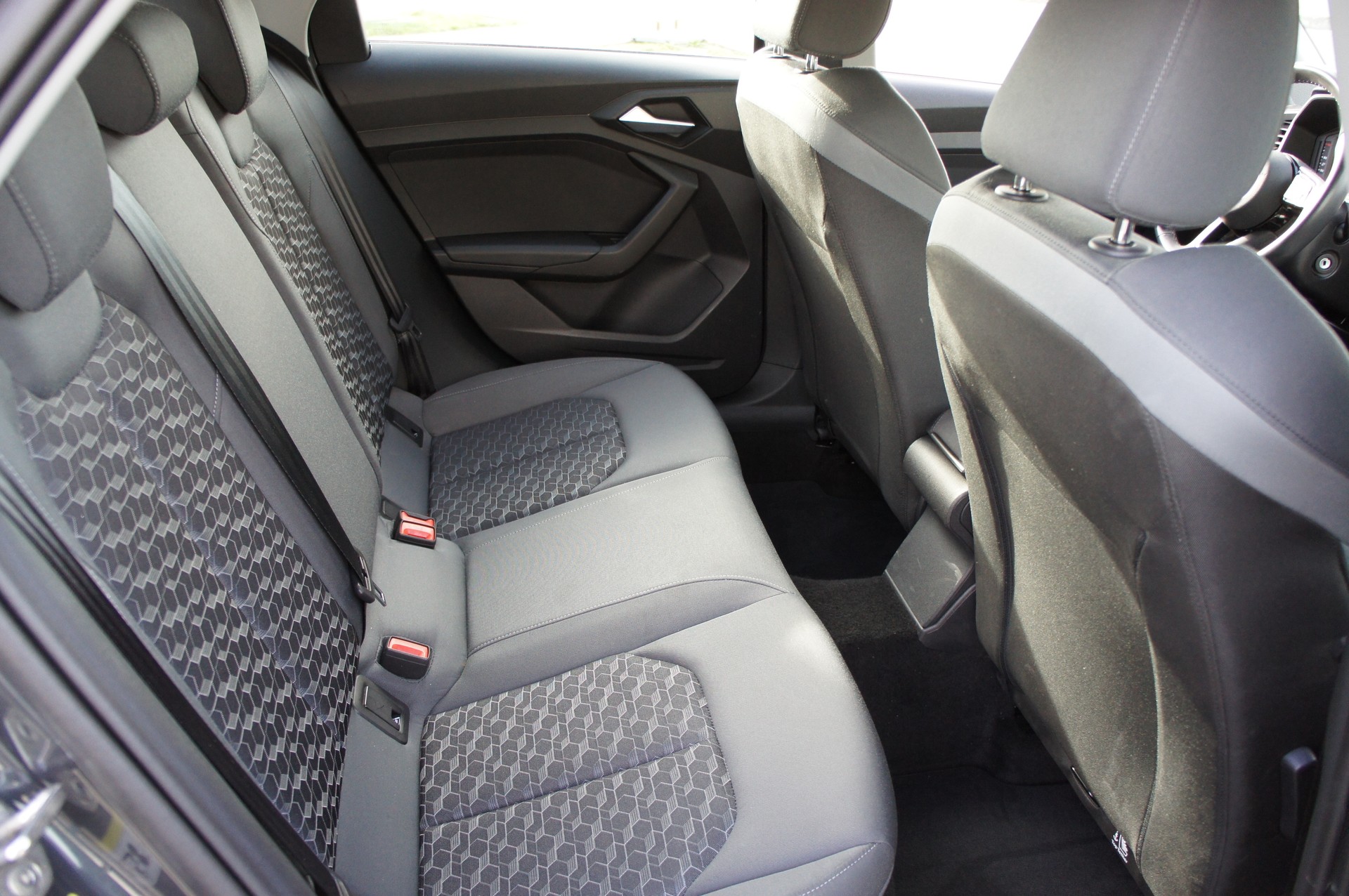AUDI A1 Sportback 30 TFSI Attraction S-tronic-image-10