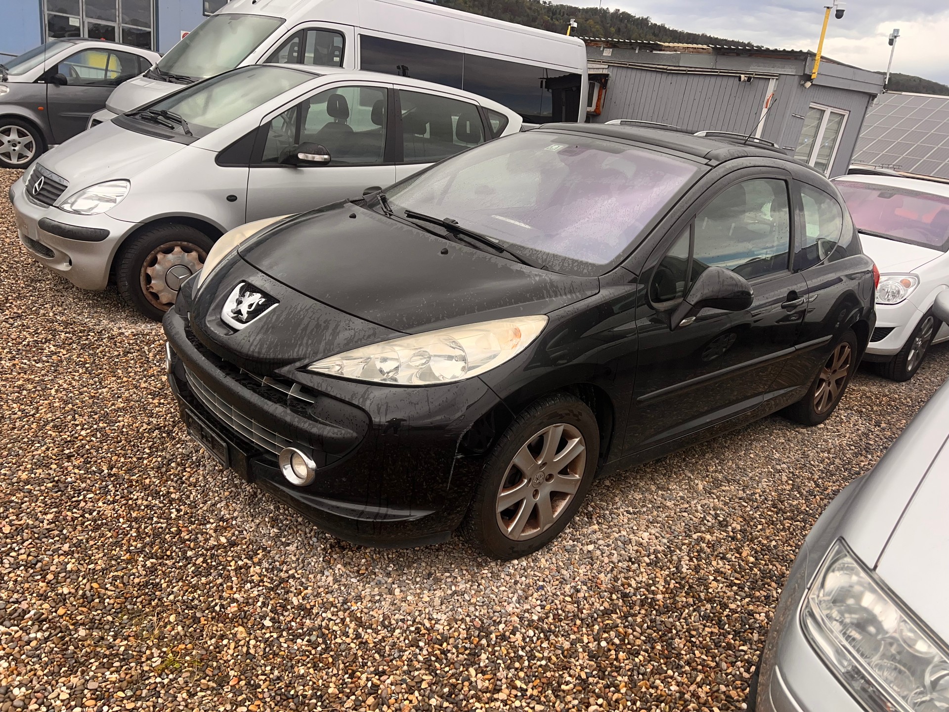 PEUGEOT 207 1.6 16V Sport Automatic-image-2