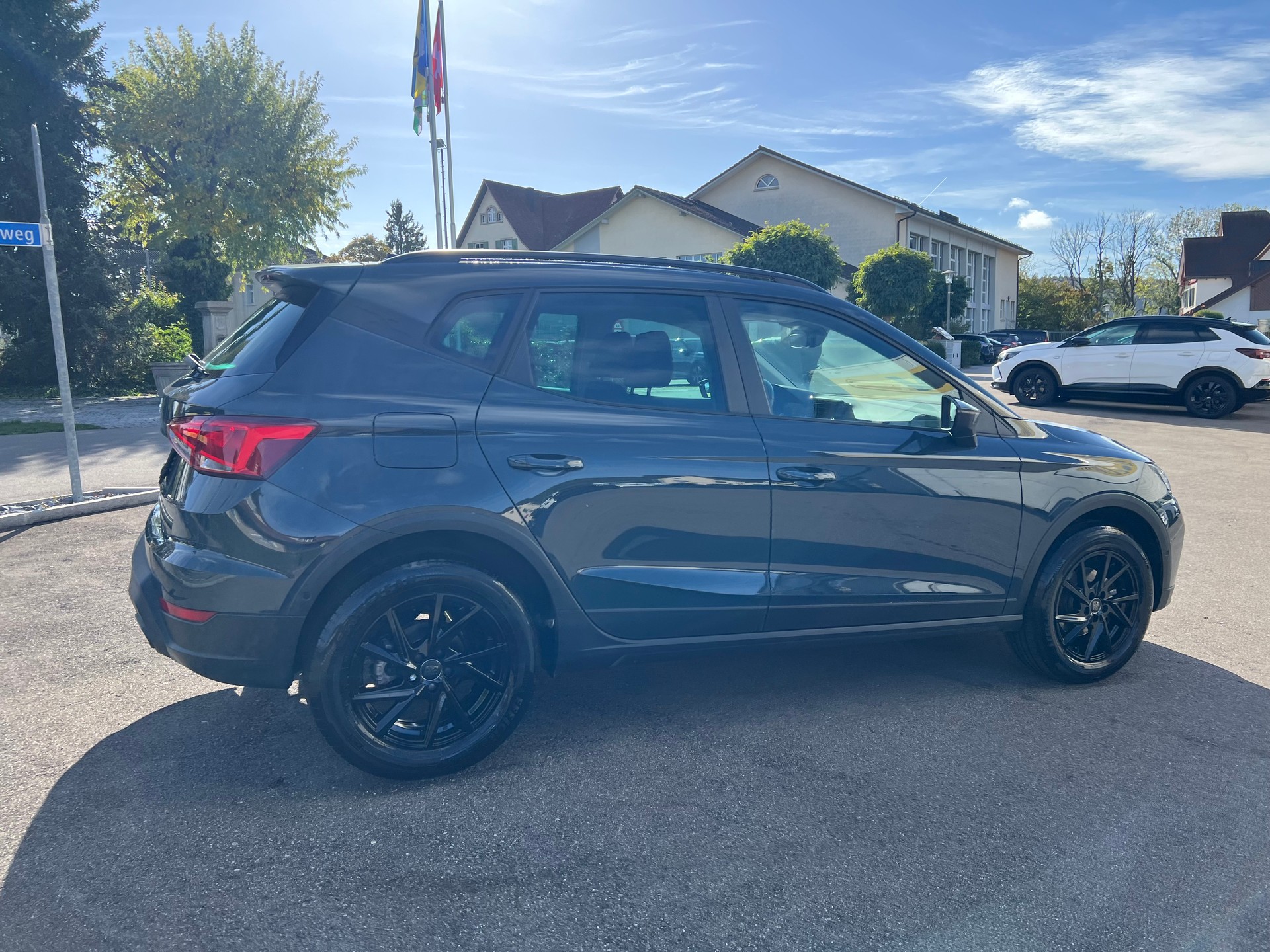 SEAT Arona 1.0 TSI Eco Style DSG-image-8