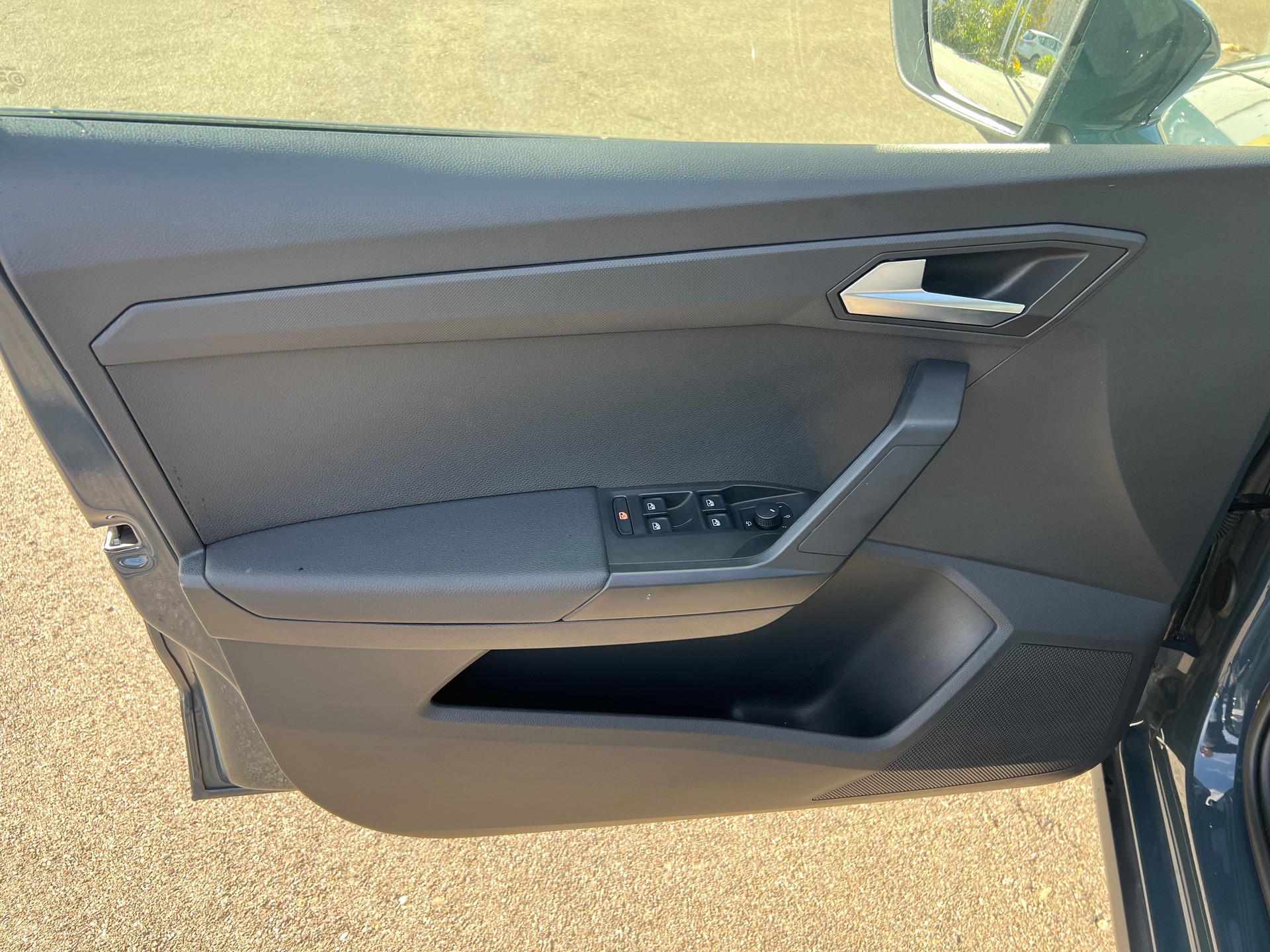 SEAT Arona 1.0 TSI Eco Style DSG-image-18