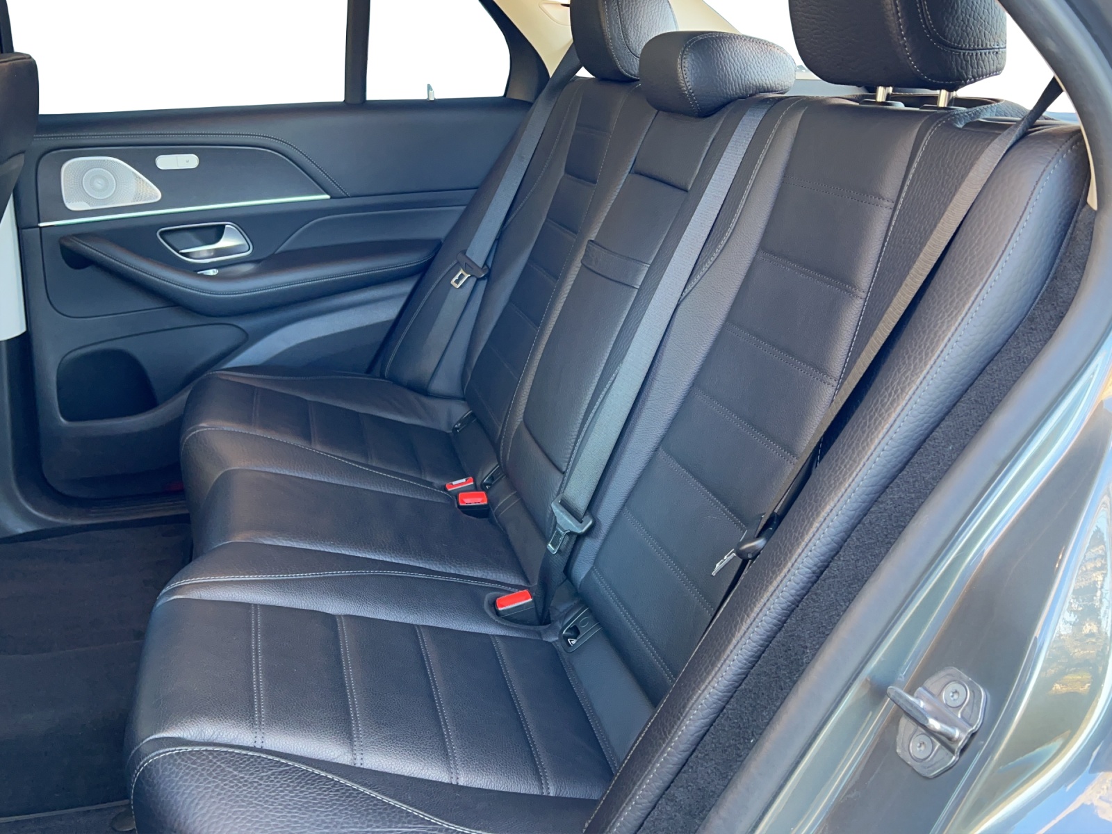 MERCEDES-BENZ GLE 400 d AMG Line 4Matic-image-17