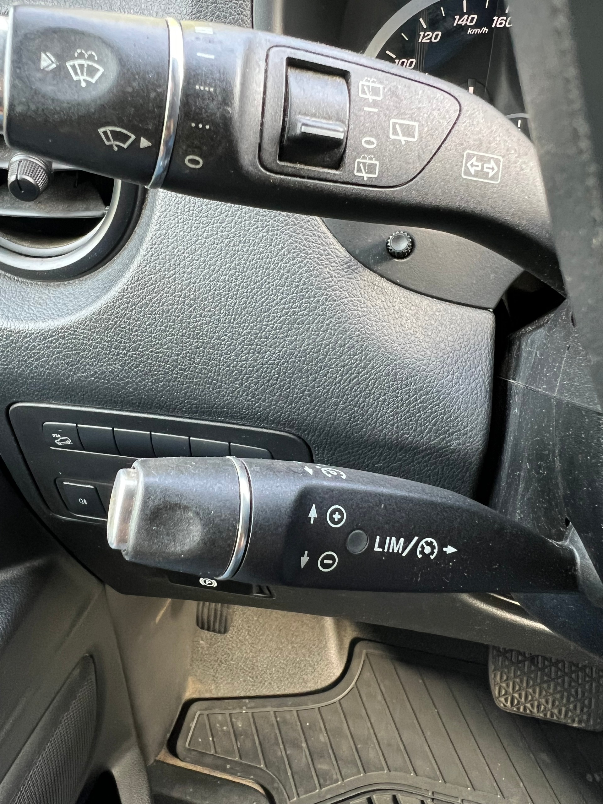 MERCEDES-BENZ Vito 119 CDI Lang 4Matic 7G-Tronic-image-9