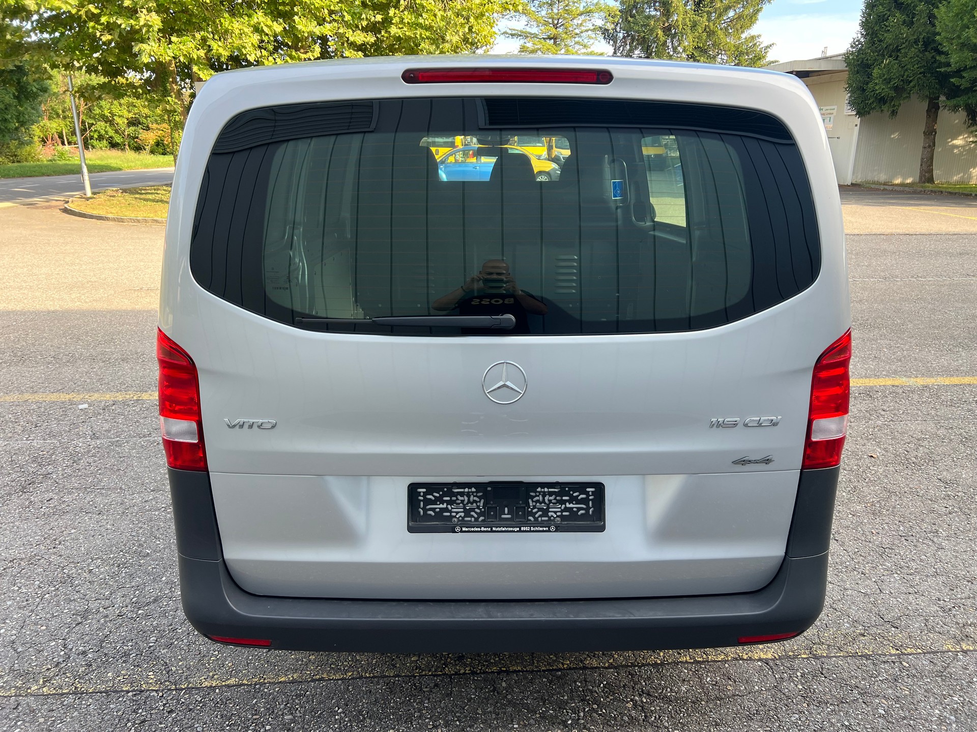 MERCEDES-BENZ Vito 119 CDI Lang 4Matic 7G-Tronic-image-4