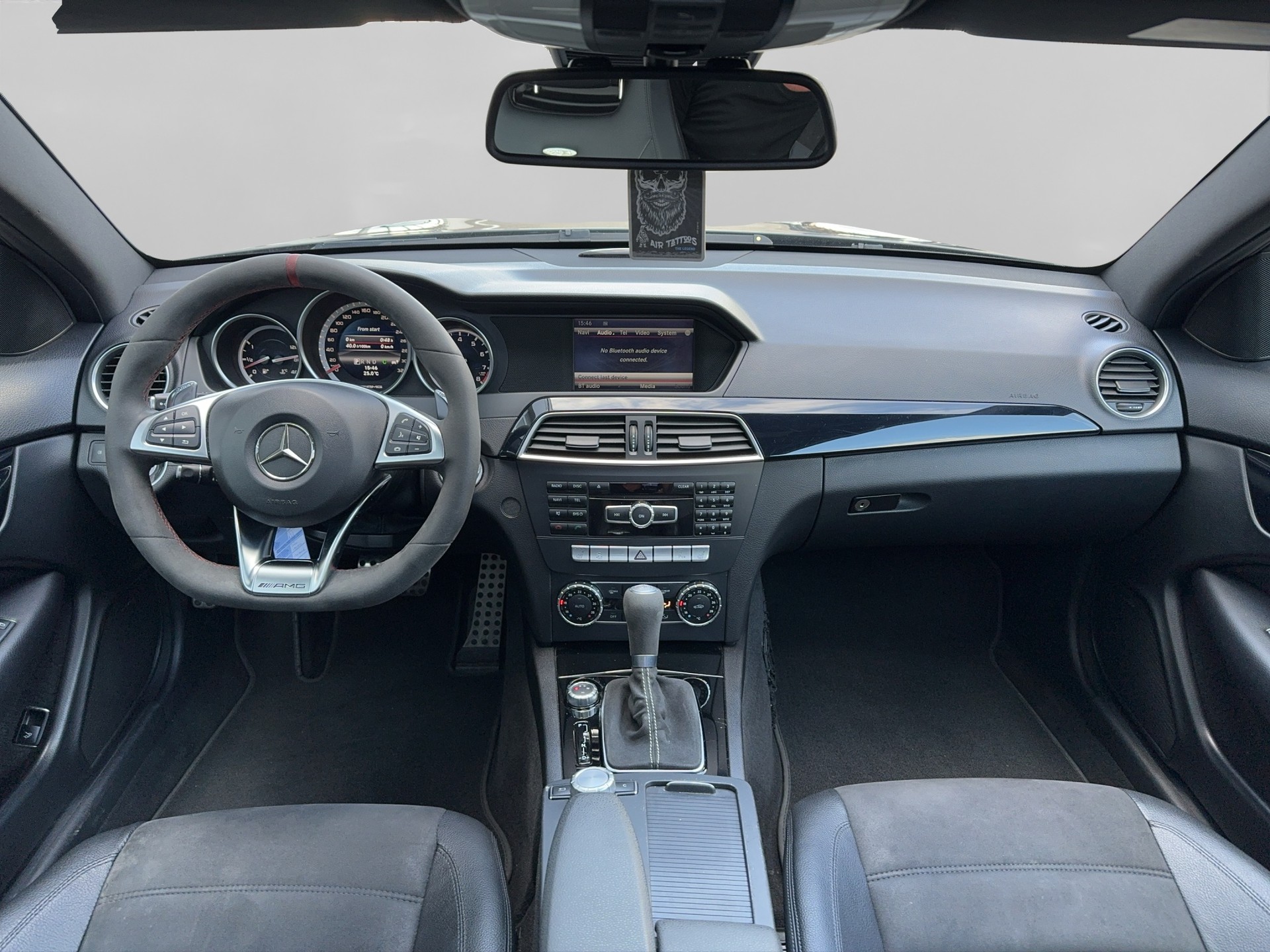 MERCEDES-BENZ C 63 Coupé AMG Speedshift MCT-image-11
