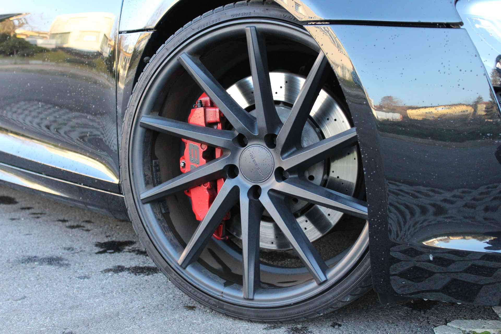 AUDI R8 Coupé 4.2 - "Sidebalde Carbone / Pack Complet Carbone / Full Black / Caméra de Recul"-image-4