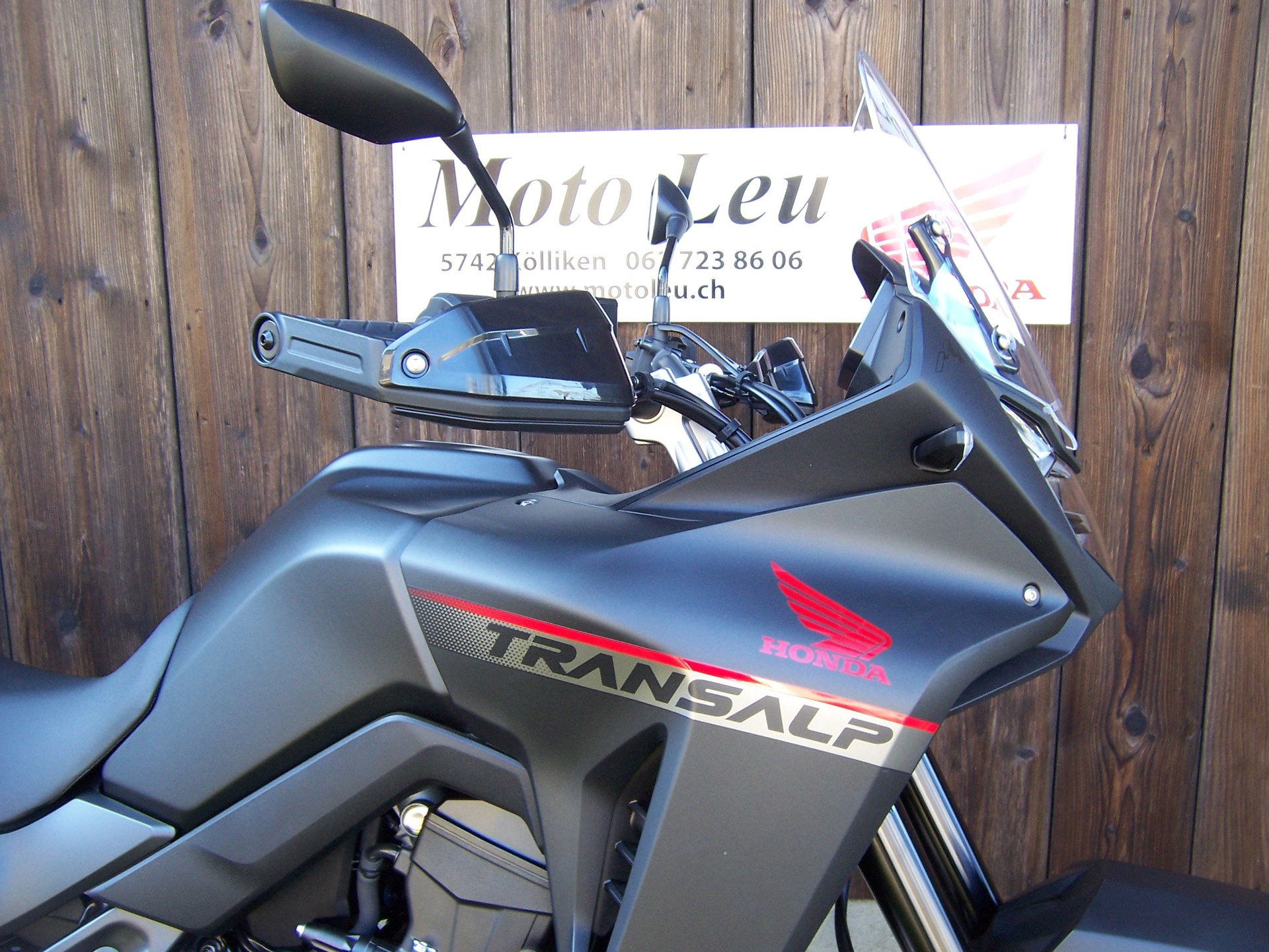 HONDA XL 750 Transalp Rally Edition-image-7