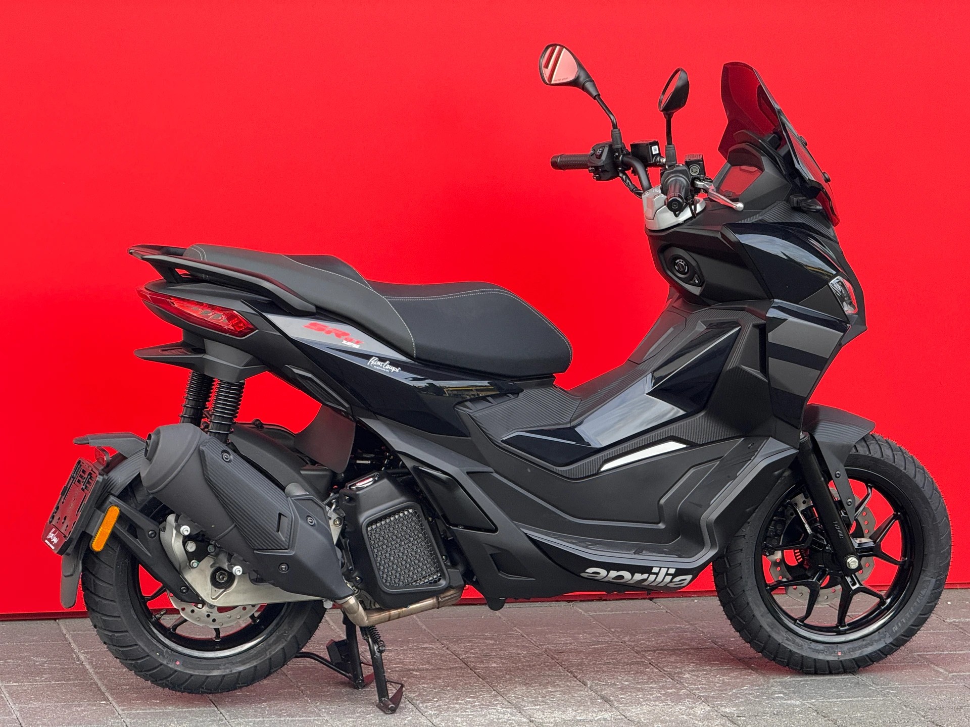 APRILIA SR 200 GT ABS E5+-image-10