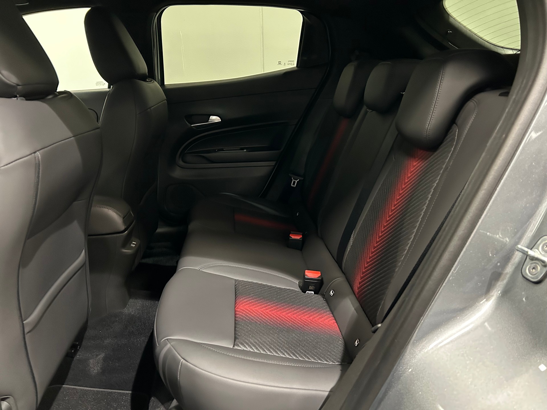 ALFA ROMEO Junior 1.2 48V Hybrid Speciale + Pack Tech-image-14