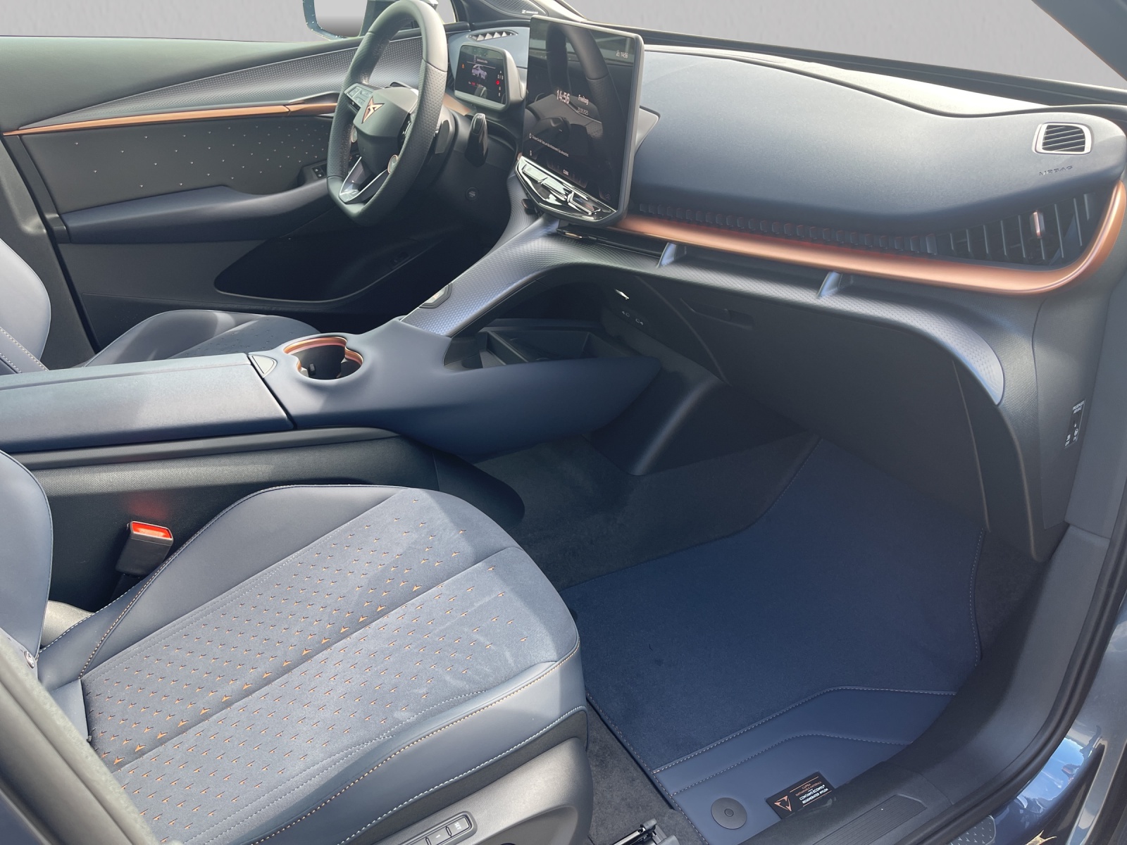 CUPRA Tavascan Type 9 77 kWh Adrenaline-image-10