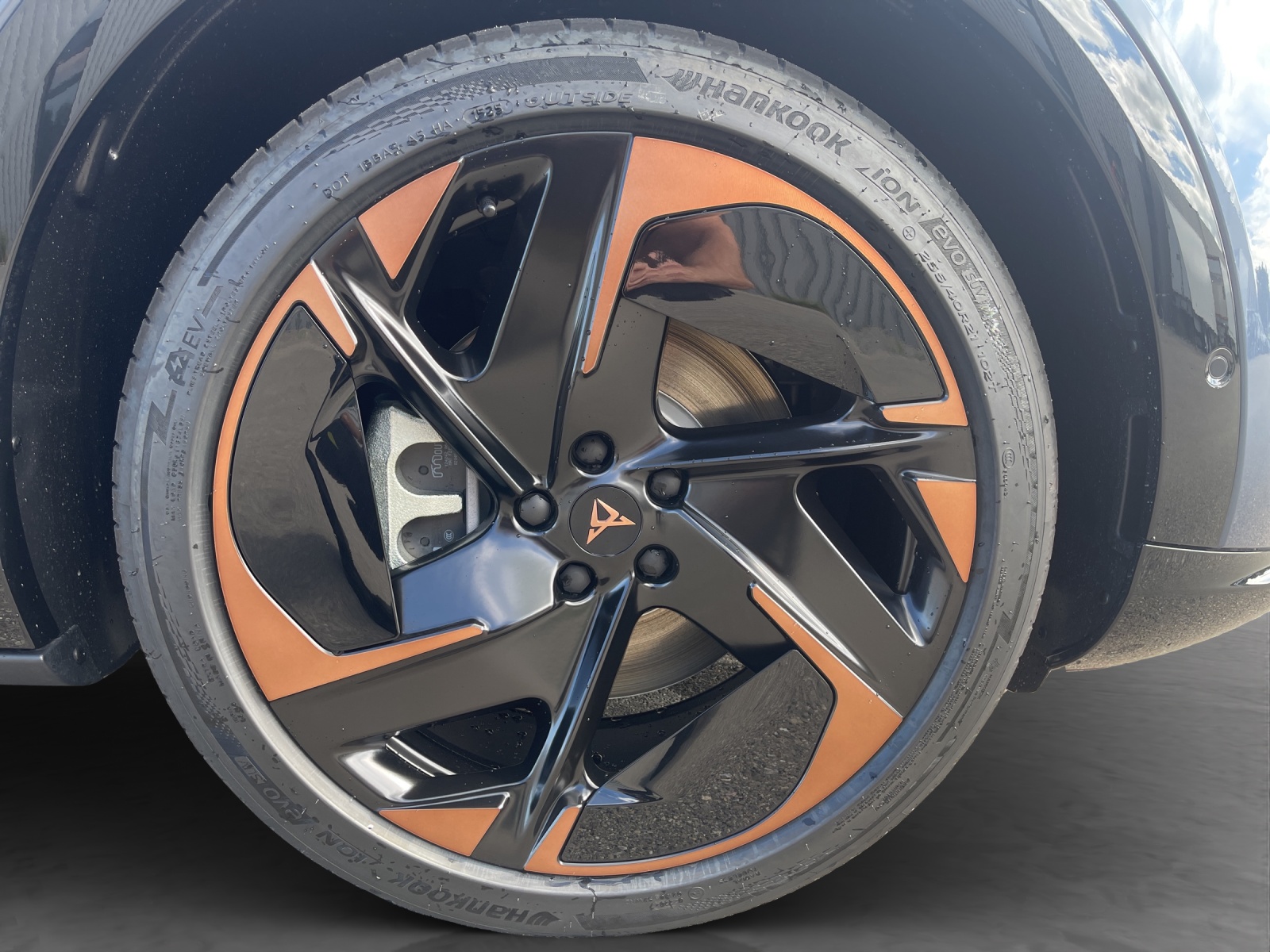 CUPRA Tavascan Type 9 77 kWh Adrenaline-image-11