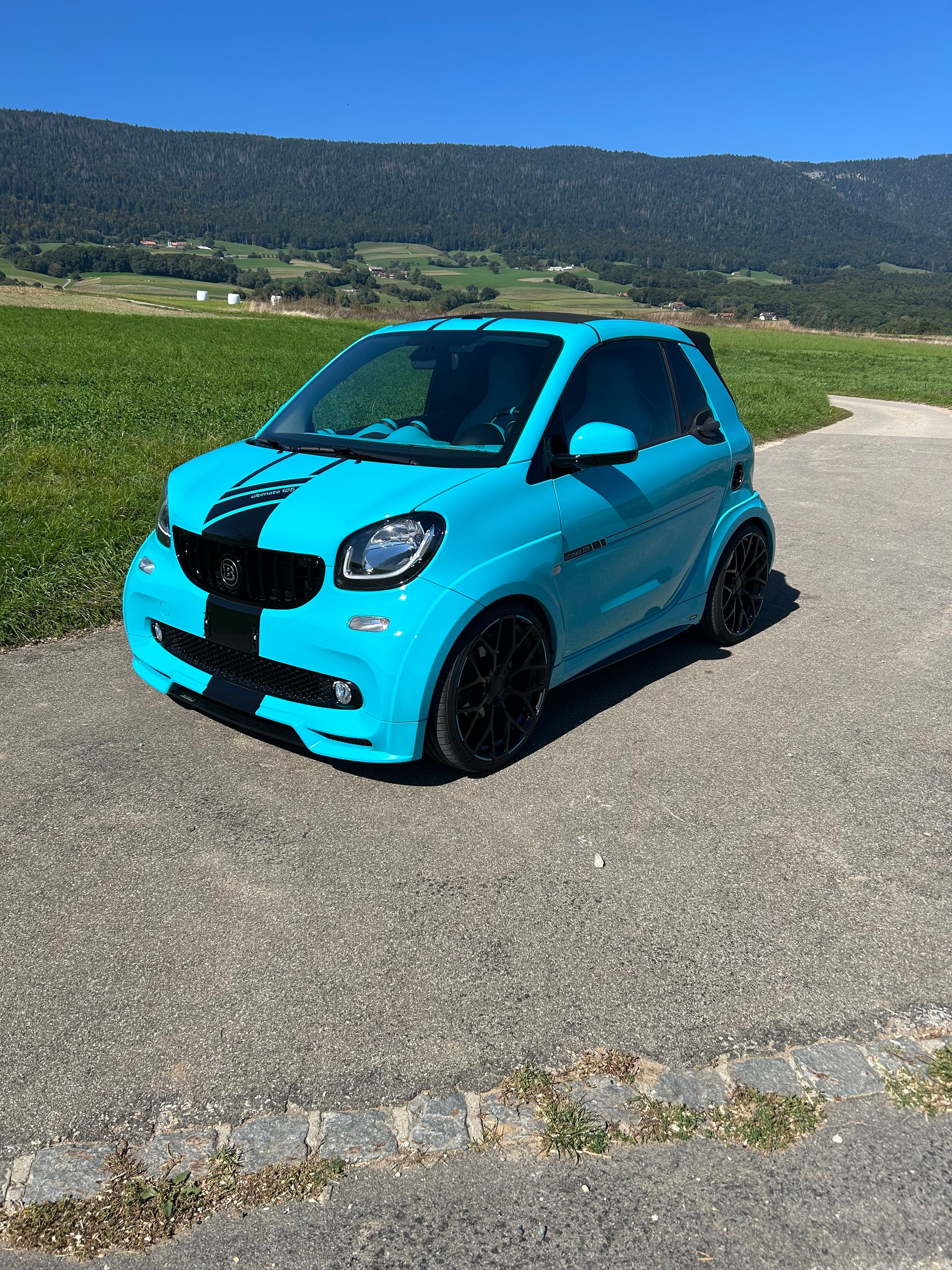 SMART fortwo Brabus Ultimate 125 Édition limitée 1 of 125-image-7