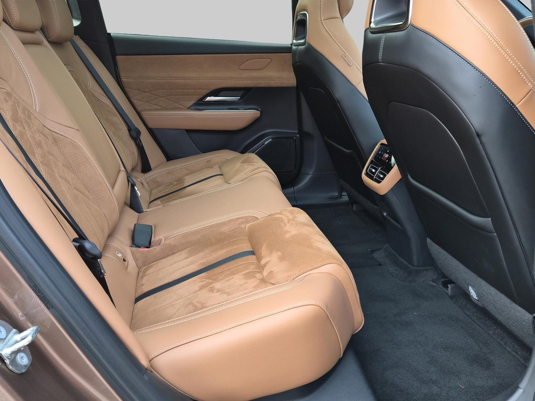 MAZDA 6e 245 80kWh Takumi Plus-image-17