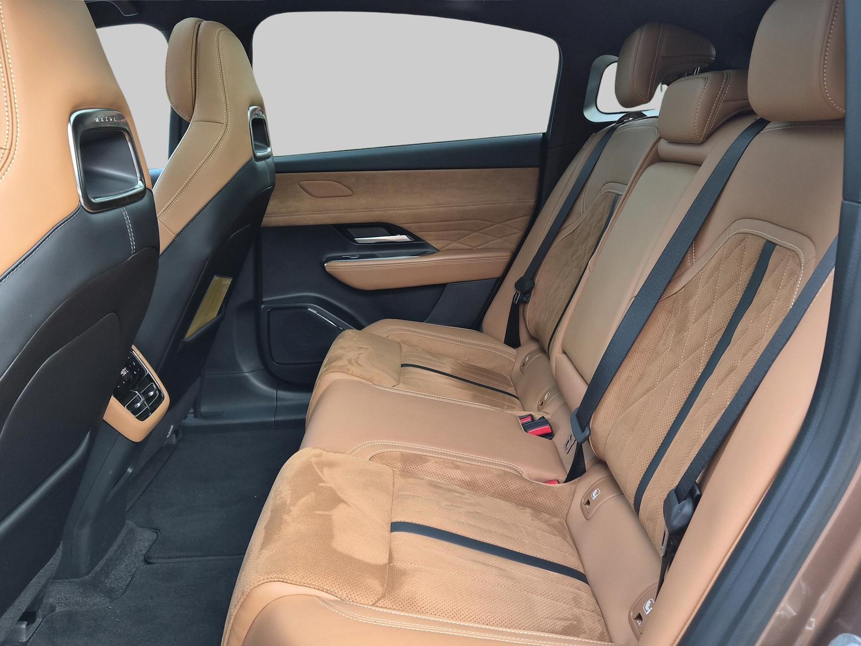 MAZDA 6e 245 80kWh Takumi Plus-image-8