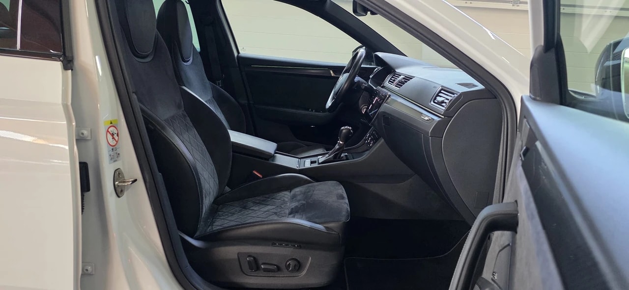 SKODA Superb 1.4 TSI Sport Line PHEV DSG *CH-Fahrzeug*-image-18