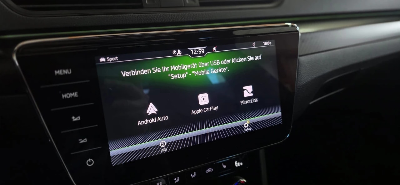 SKODA Superb 1.4 TSI Sport Line PHEV DSG *CH-Fahrzeug*-image-25