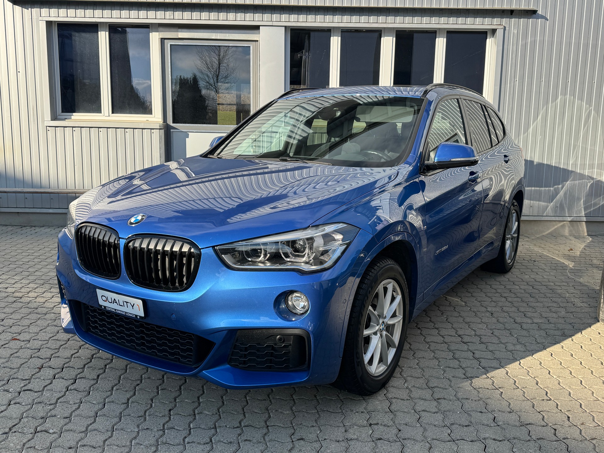 BMW X1 xDrive 25d M Sport Steptronic-showroom-element-1