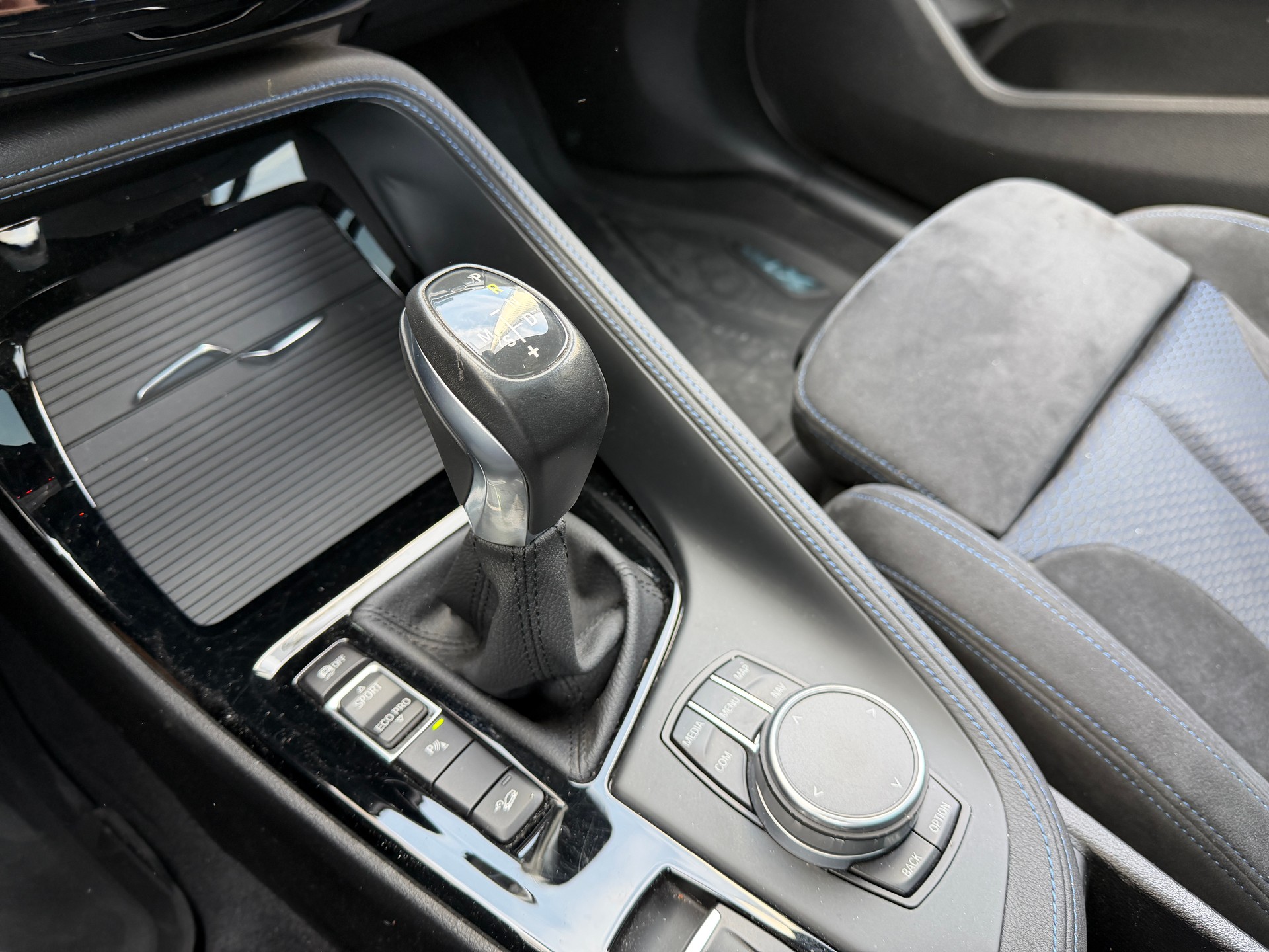 BMW X1 xDrive 25d M Sport Steptronic-image-10