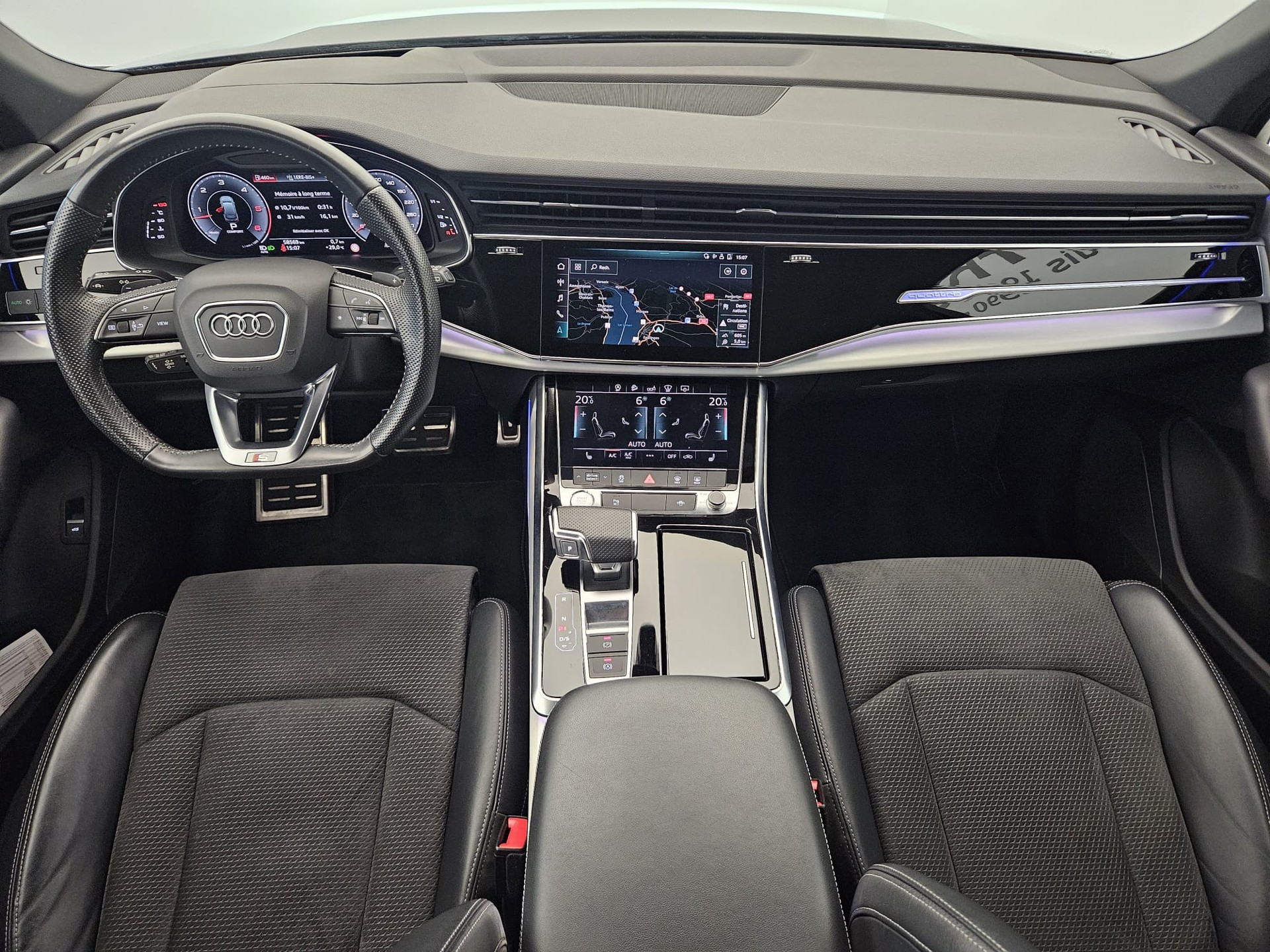 AUDI Q7 50 TDI quattro tiptronic-image-9