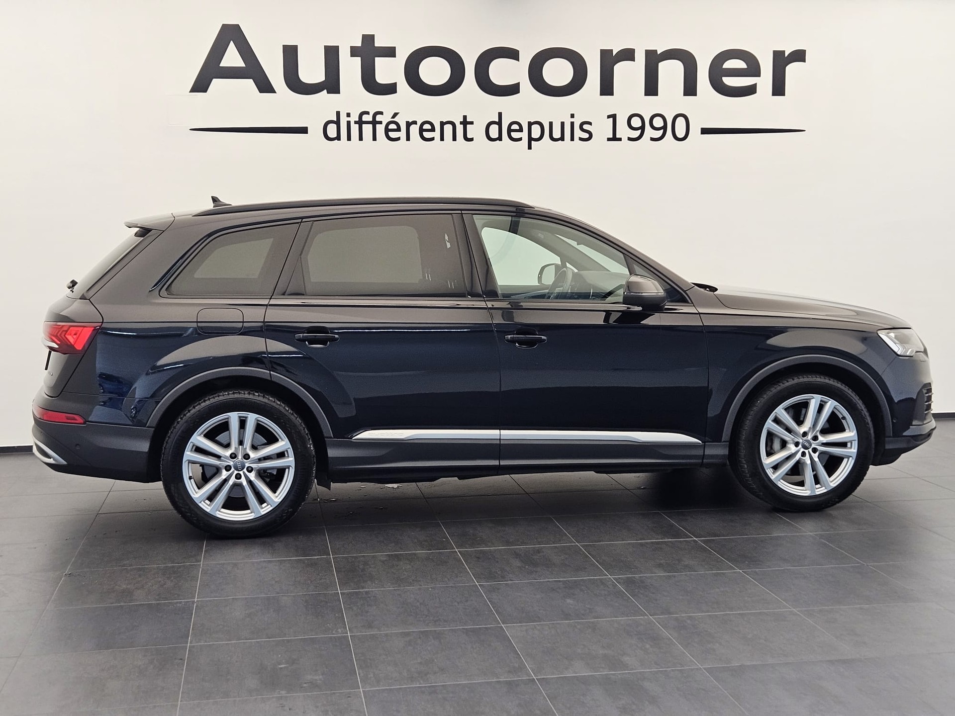 AUDI Q7 50 TDI quattro tiptronic-image-5