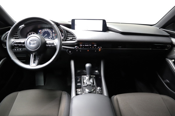 MAZDA 3 HB G 140 Centre Line A-image-9