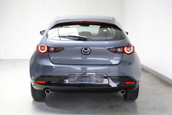 MAZDA 3 HB G 140 Centre Line A-image-5