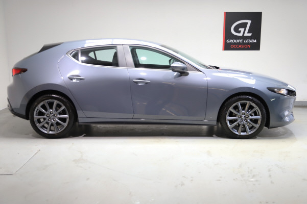 MAZDA 3 HB G 140 Centre Line A-image-6