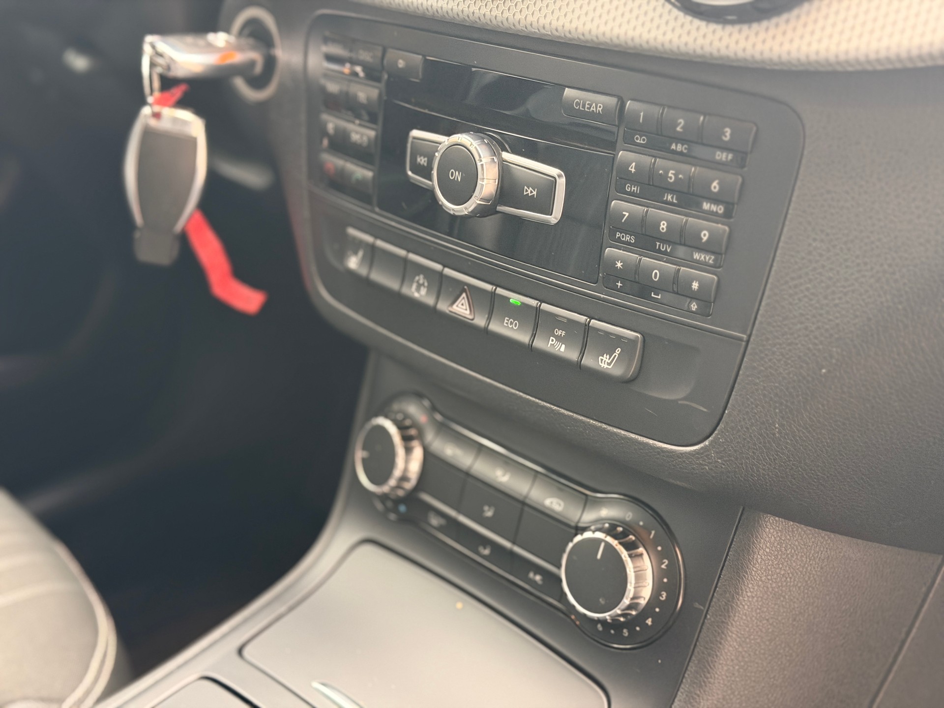 MERCEDES-BENZ B 200 7G-DCT-image-28