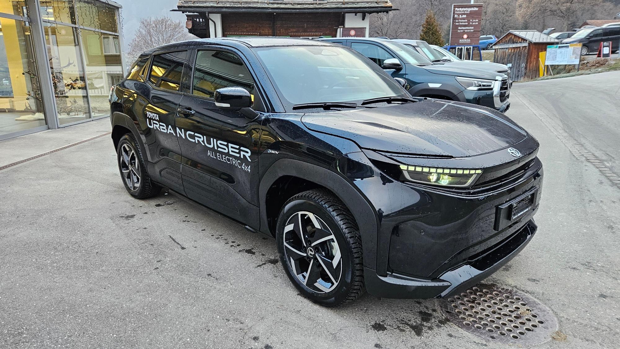 TOYOTA Urban Cruiser Trend (SUV / Geländewagen)