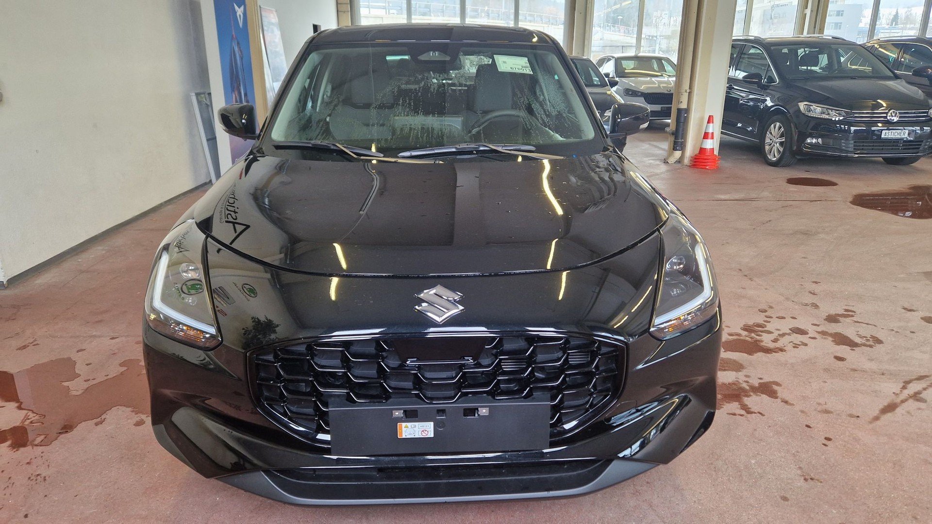 SUZUKI Swift 1.2 Compact Top Hybrid 4x4-image-1