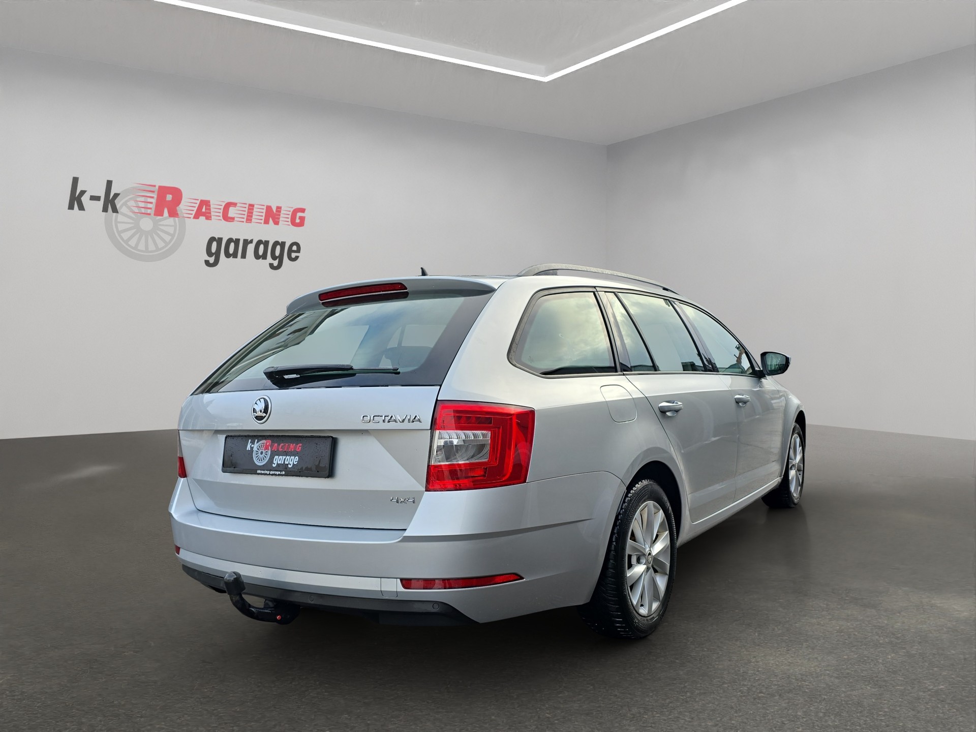 SKODA Octavia Combi 2.0 TDI Ambition 4x4-image-3