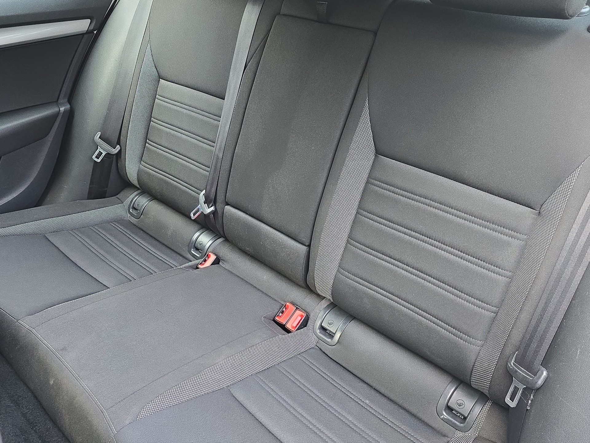 SKODA Octavia Combi 2.0 TDI Ambition 4x4-image-7