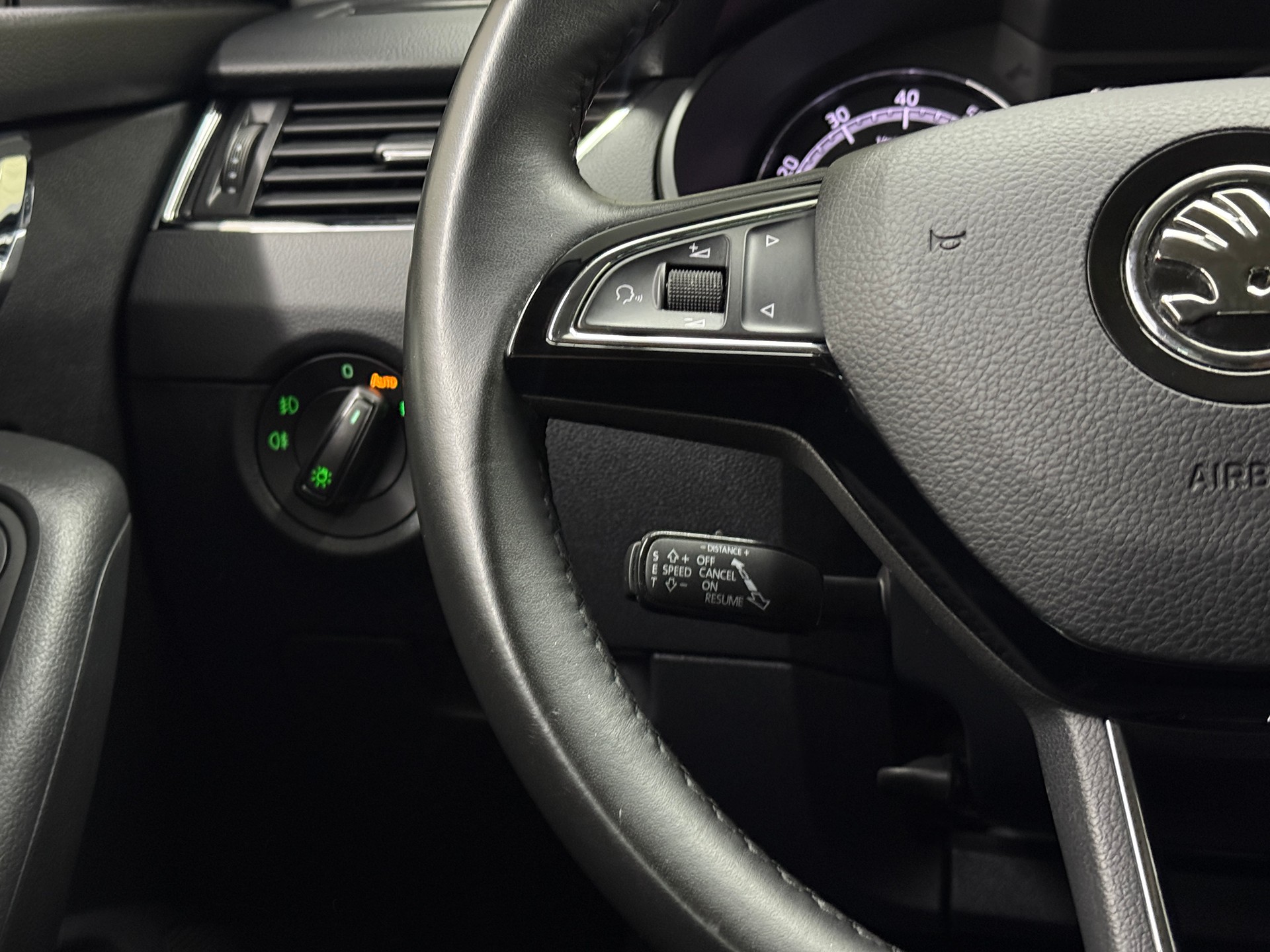 SKODA Octavia 1.5 G-tec AmbitionCNG-image-15