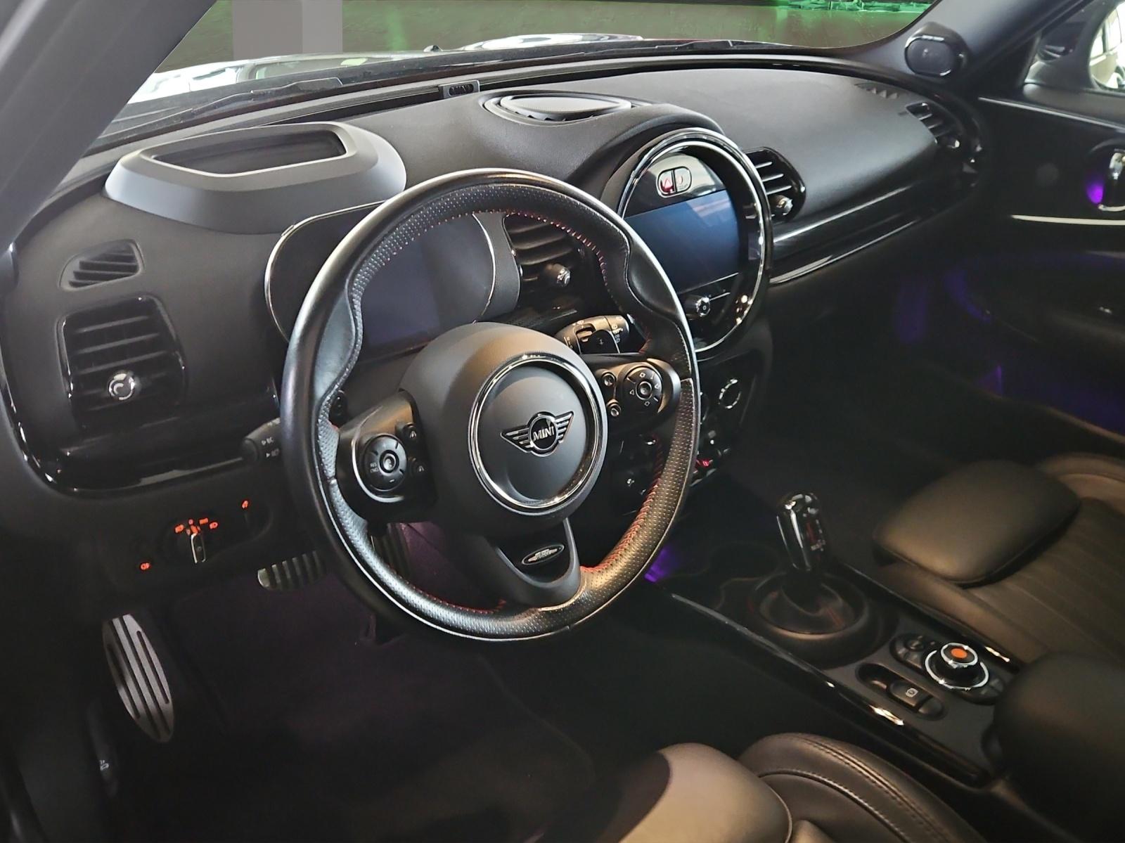 MINI Clubman F54 2.0i John Cooper Works ALL4-image-6