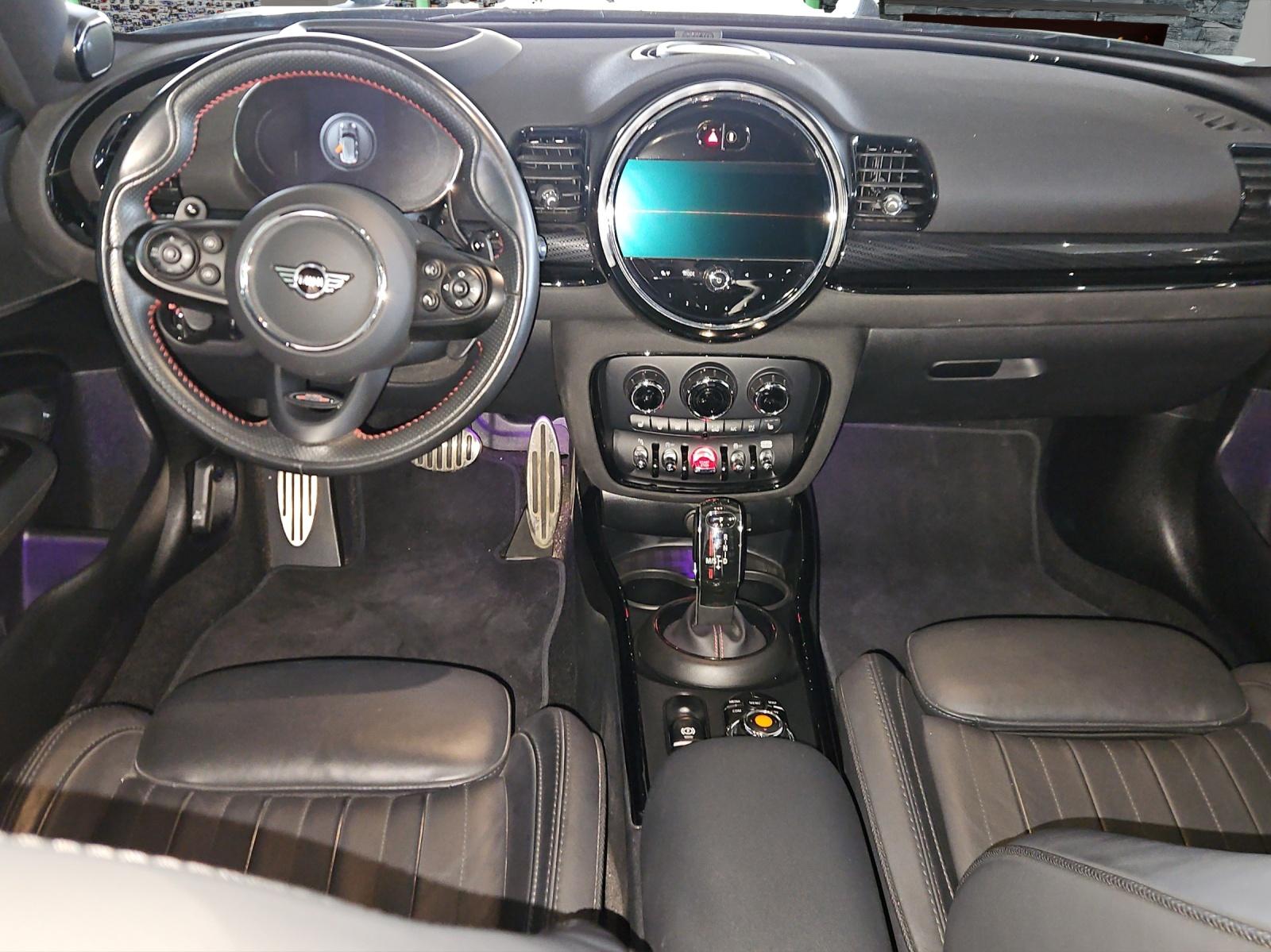 MINI Clubman F54 2.0i John Cooper Works ALL4-image-7