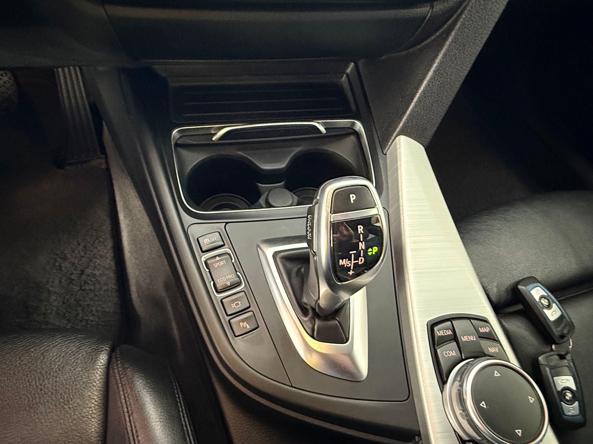 BMW 420d Gran Coupé M Sport-image-10