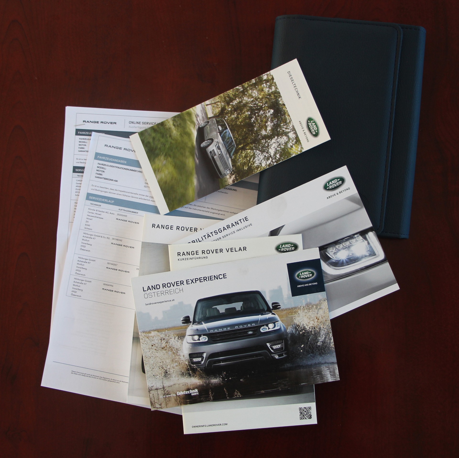 LAND ROVER Range Rover Velar R-Dynamic D 300 HSE Automatic-image-17