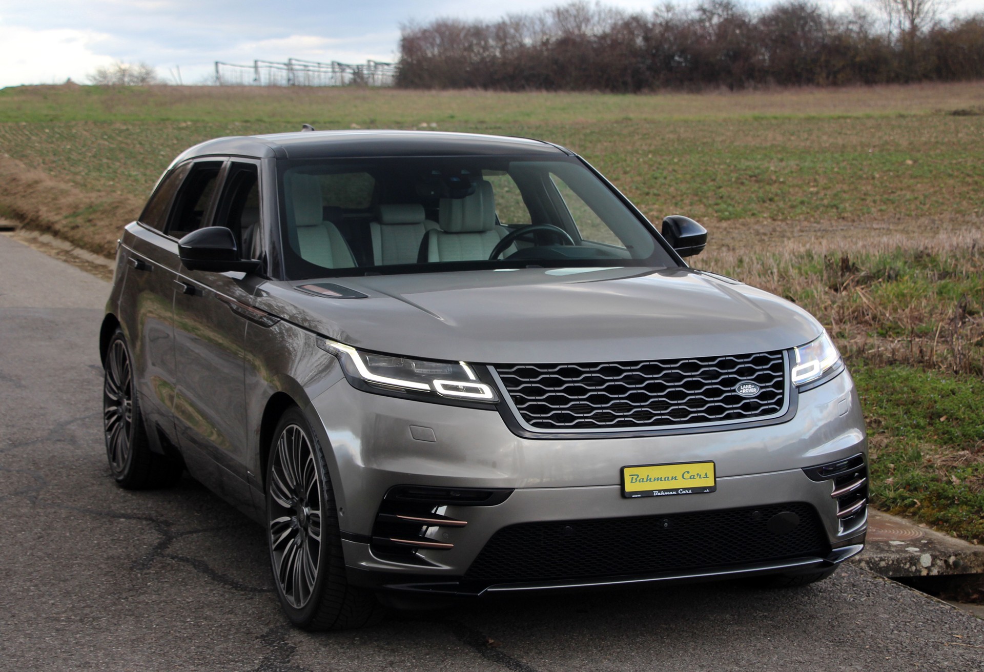 LAND ROVER Range Rover Velar R-Dynamic D 300 HSE Automatic-image-25