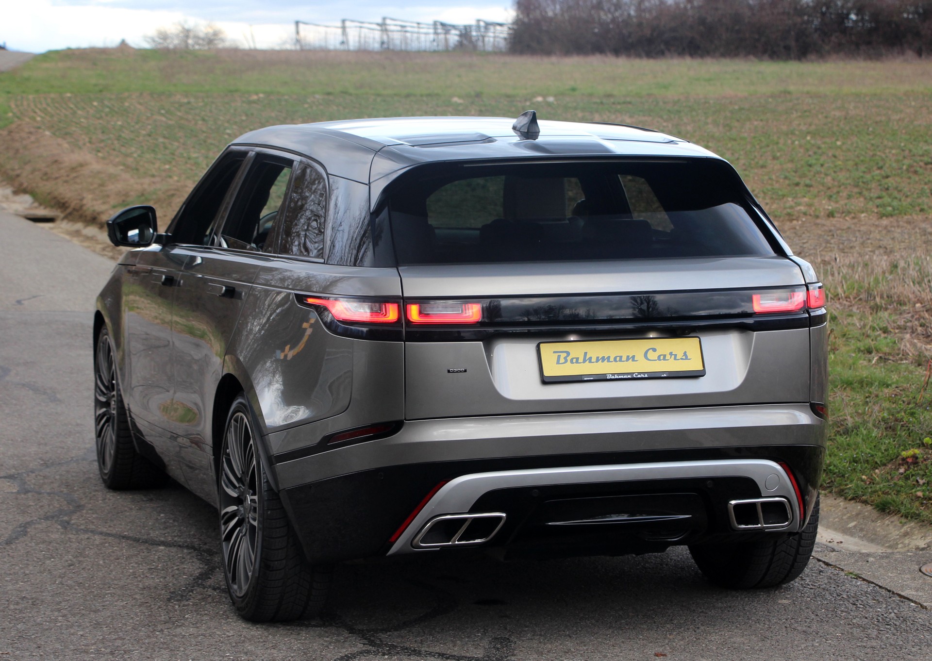LAND ROVER Range Rover Velar R-Dynamic D 300 HSE Automatic-image-26