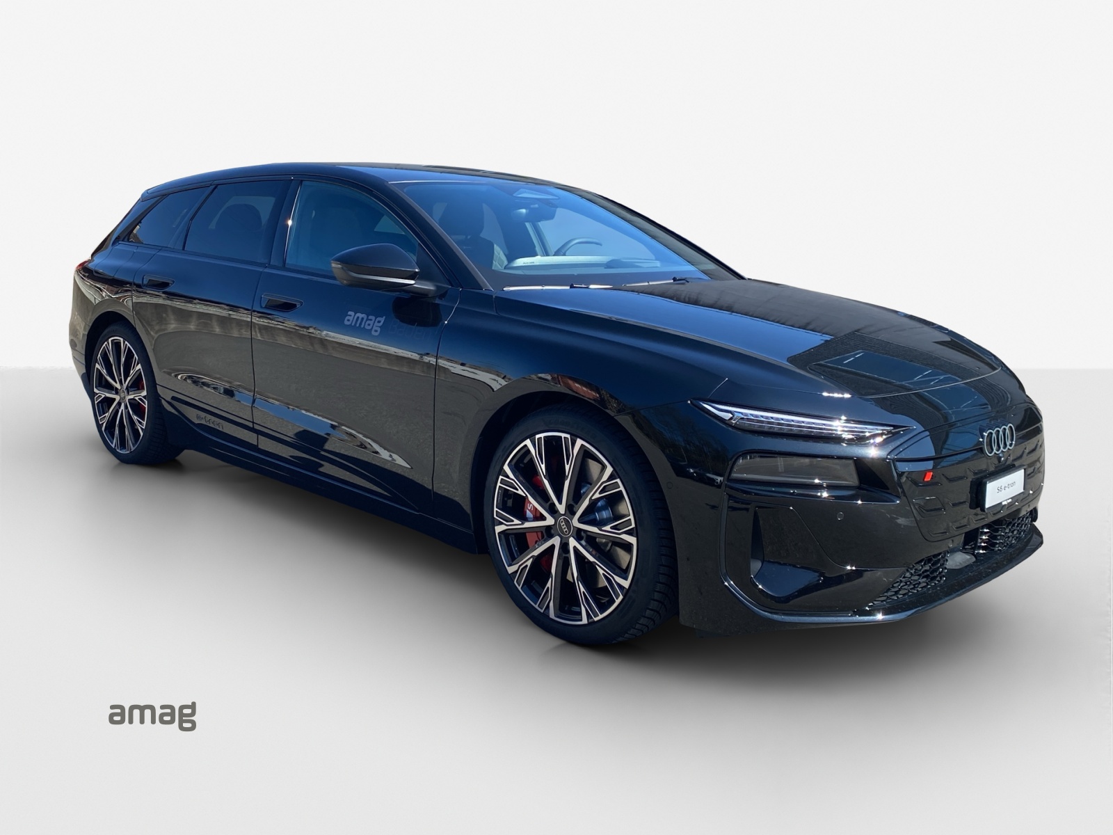 AUDI S6 Avant e-tron quattro-image-5