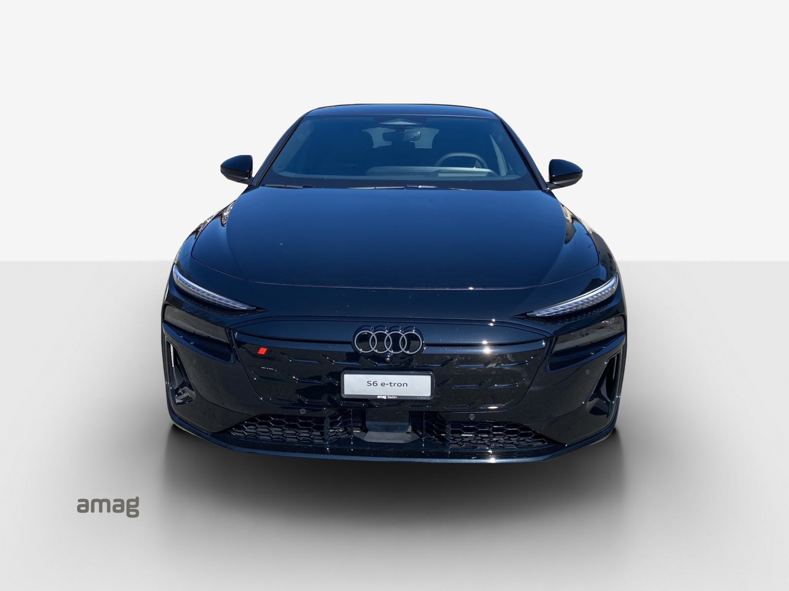 AUDI S6 Avant e-tron quattro-image-6